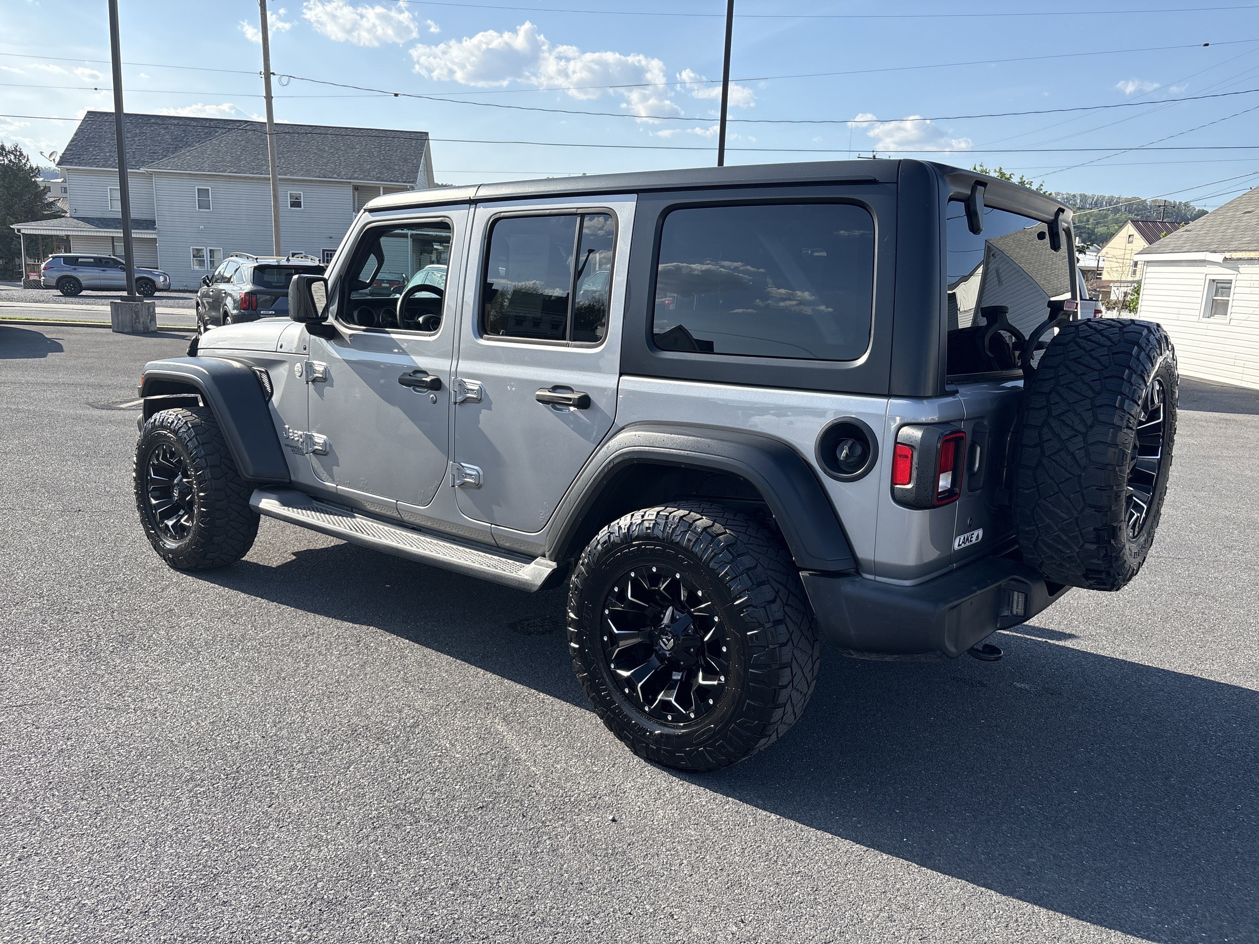2019 Jeep WRANGLER UNL SPORT S