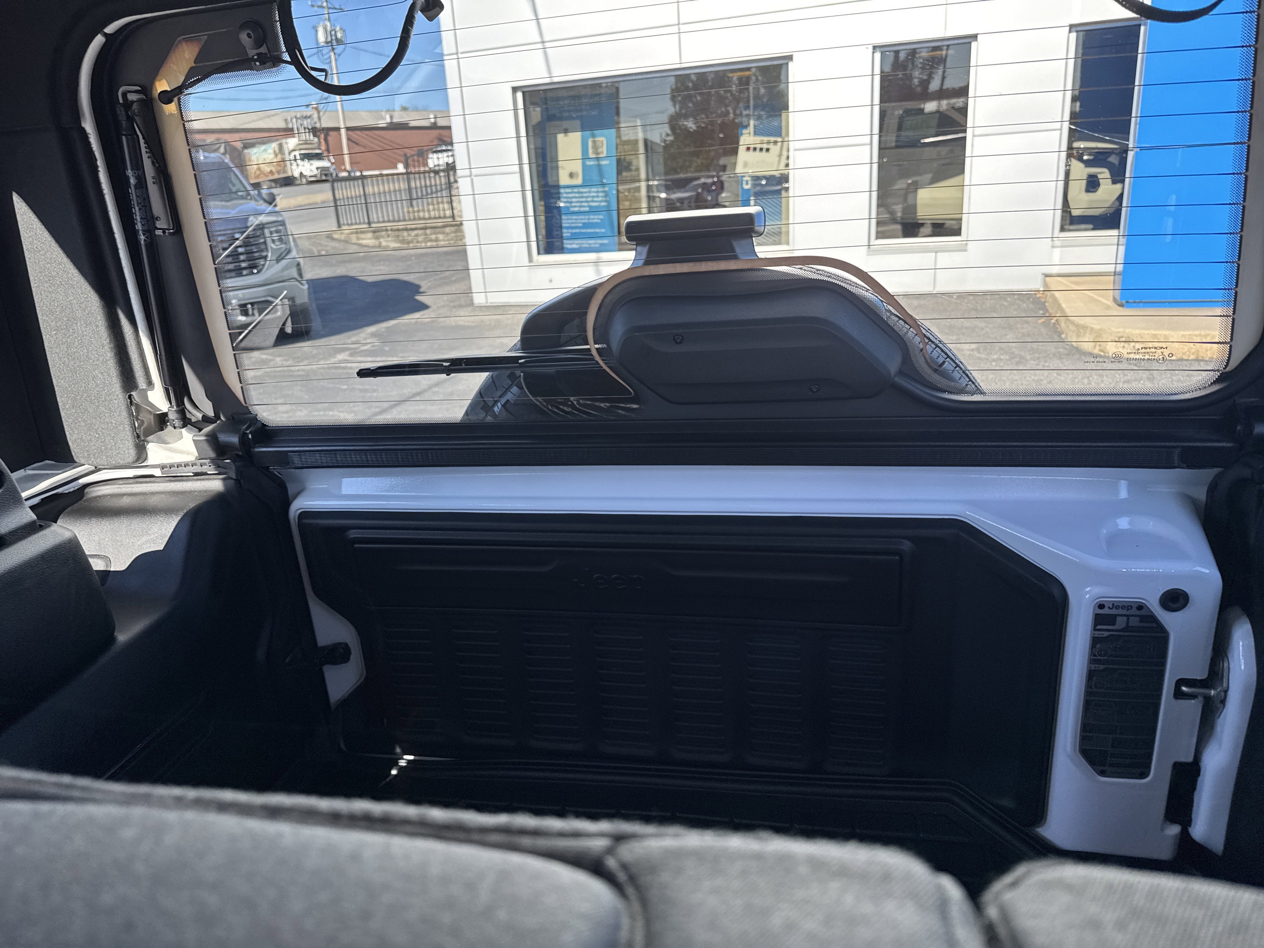 2024 Jeep WRANGLER UNL SPORT S