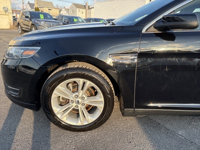 2016 Ford TAURUS SEL