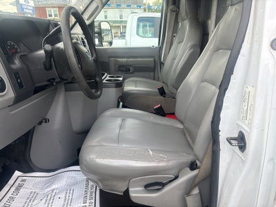 2017 Ford Econoline Base