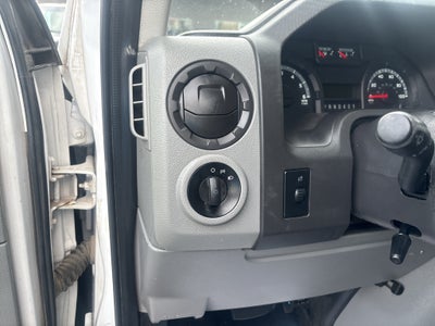 2017 Ford Econoline Base