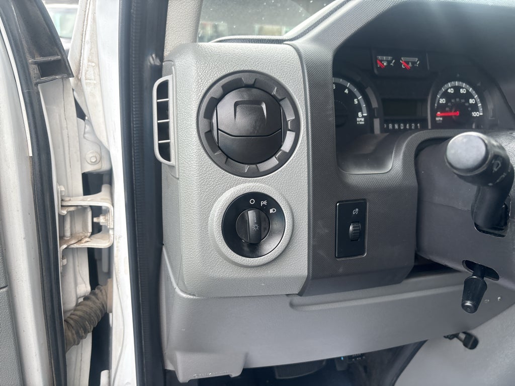 2017 Ford Econoline Base