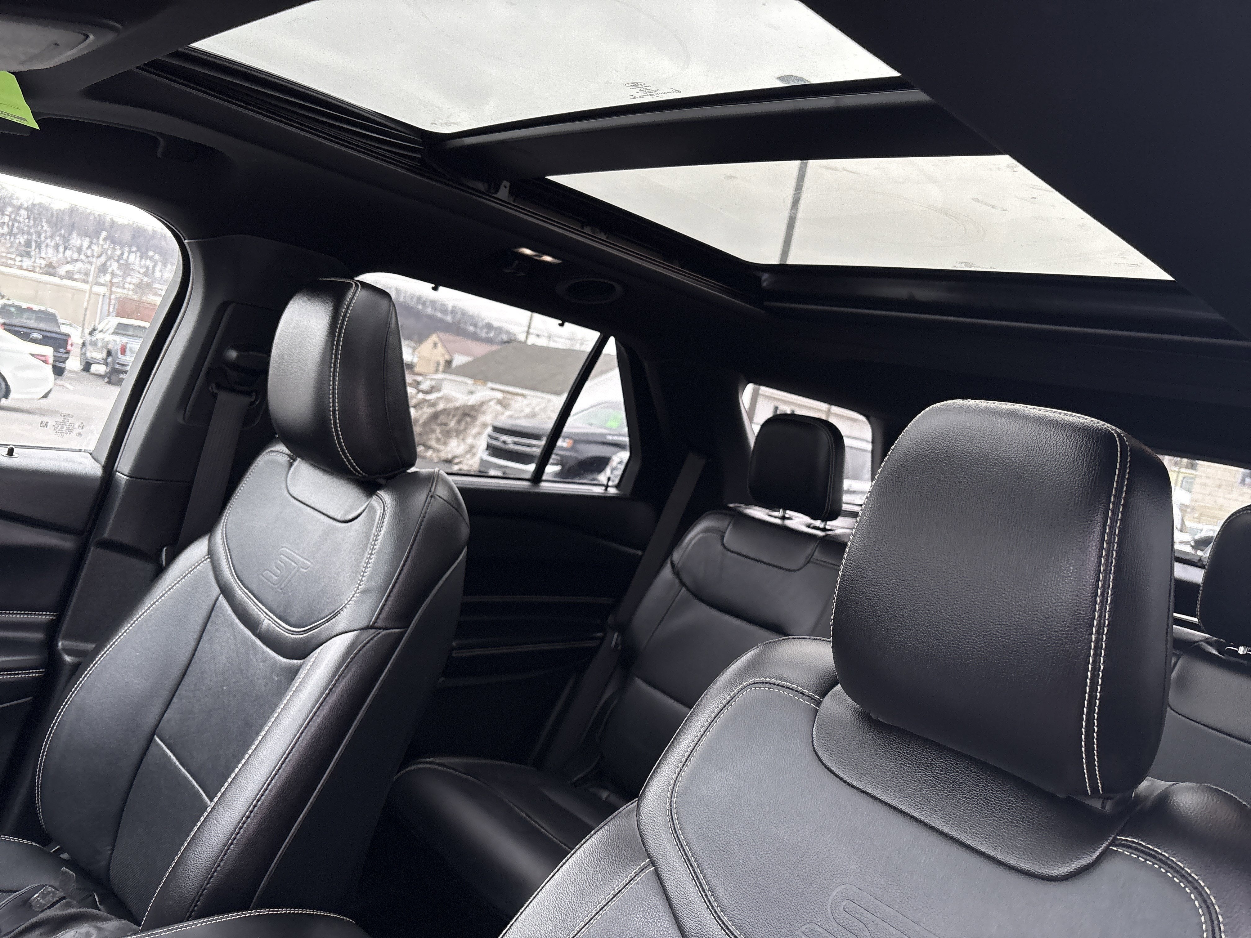 2020 Ford EXPLORER ST