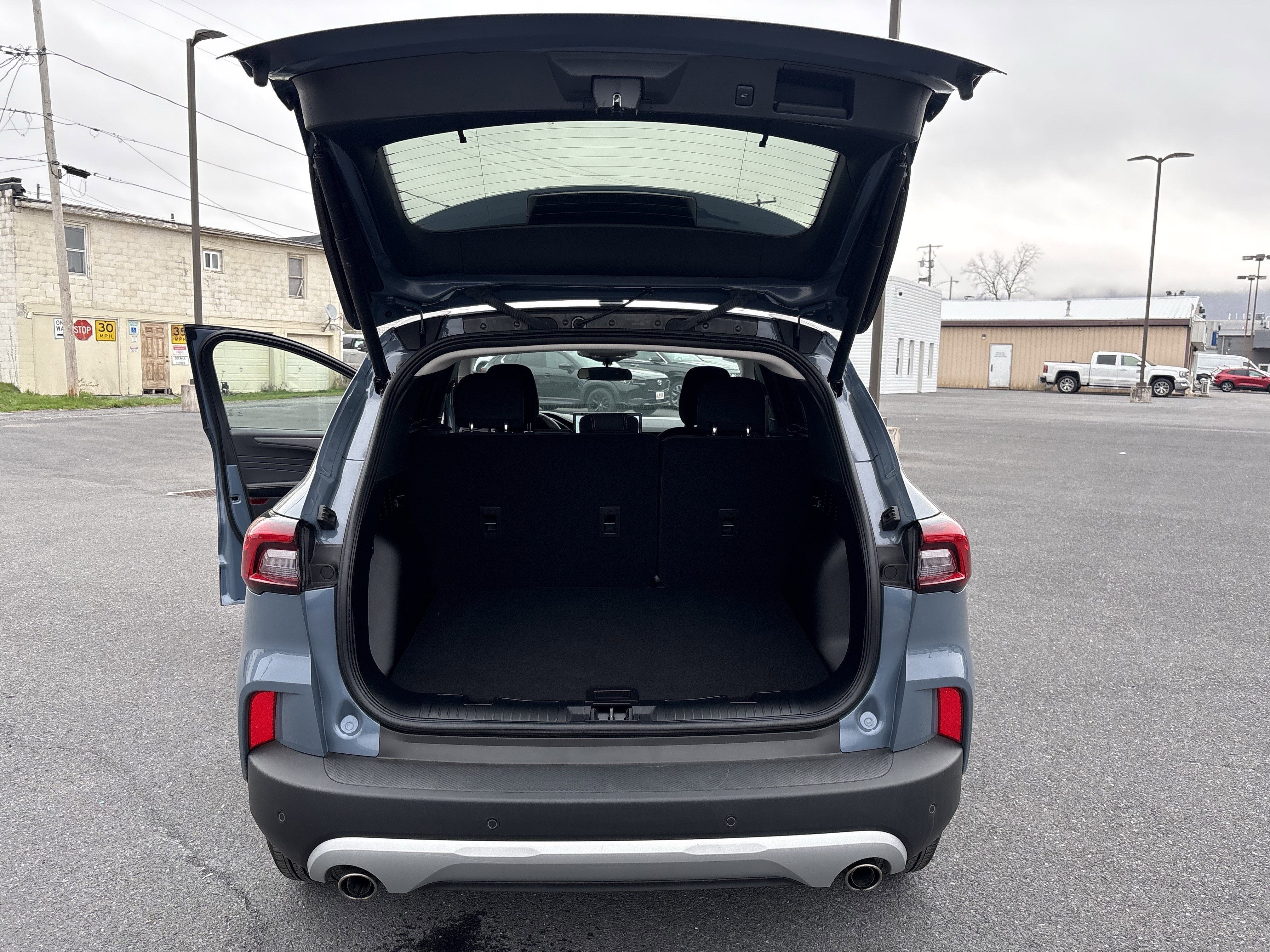 2024 Ford ESCAPE ACTIVE