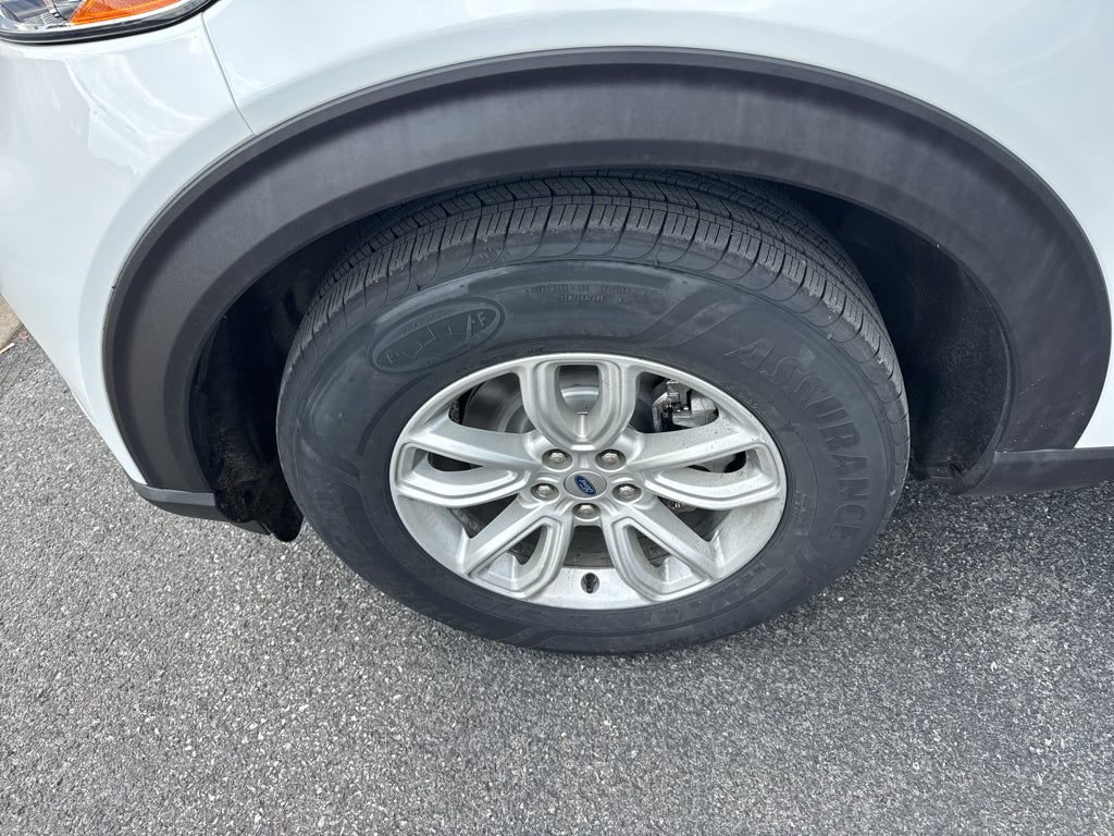 2020 Ford Explorer Base