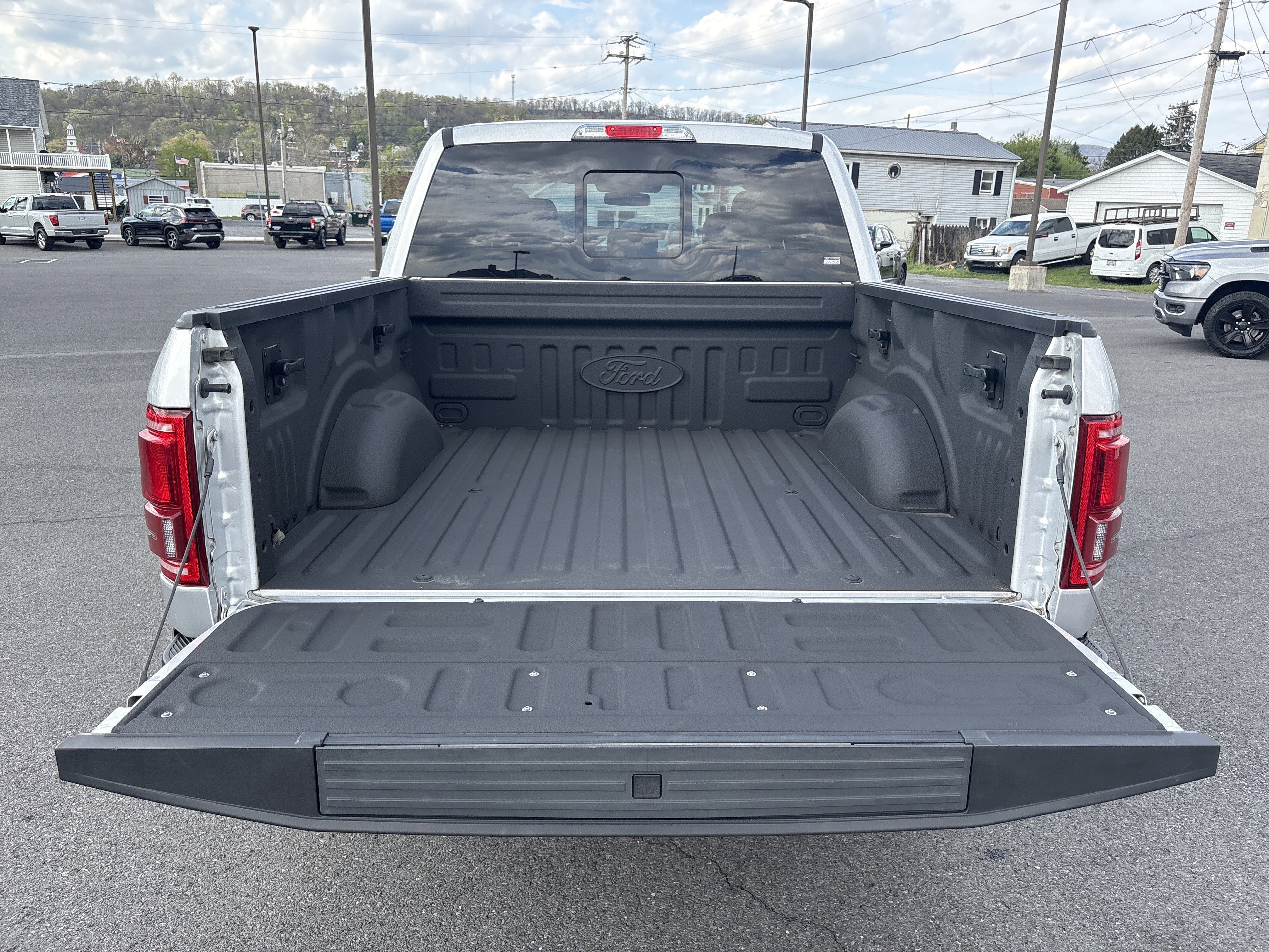 2016 Ford F-150 PLATINUM