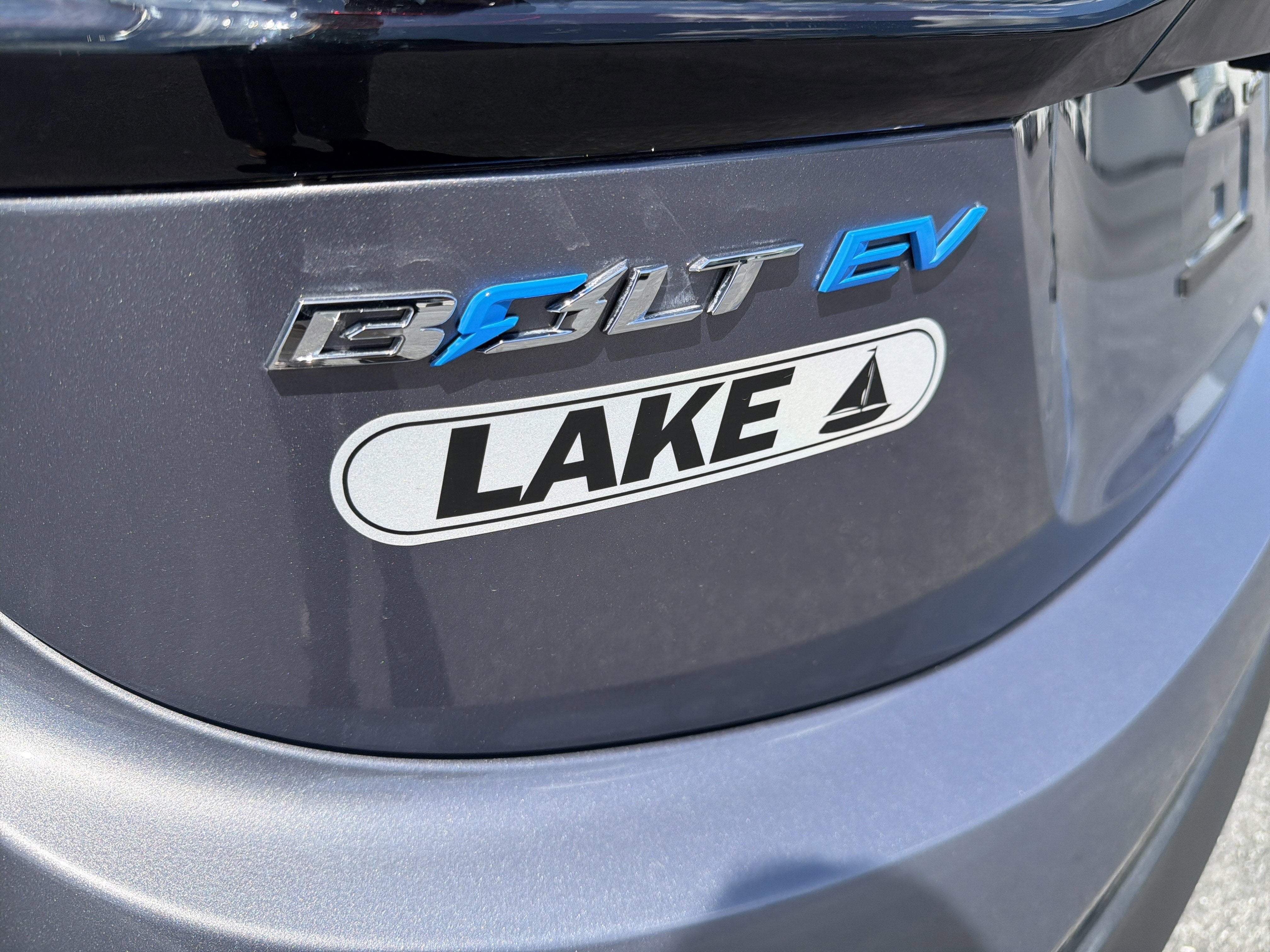 2023 Chevrolet BOLT 2LT
