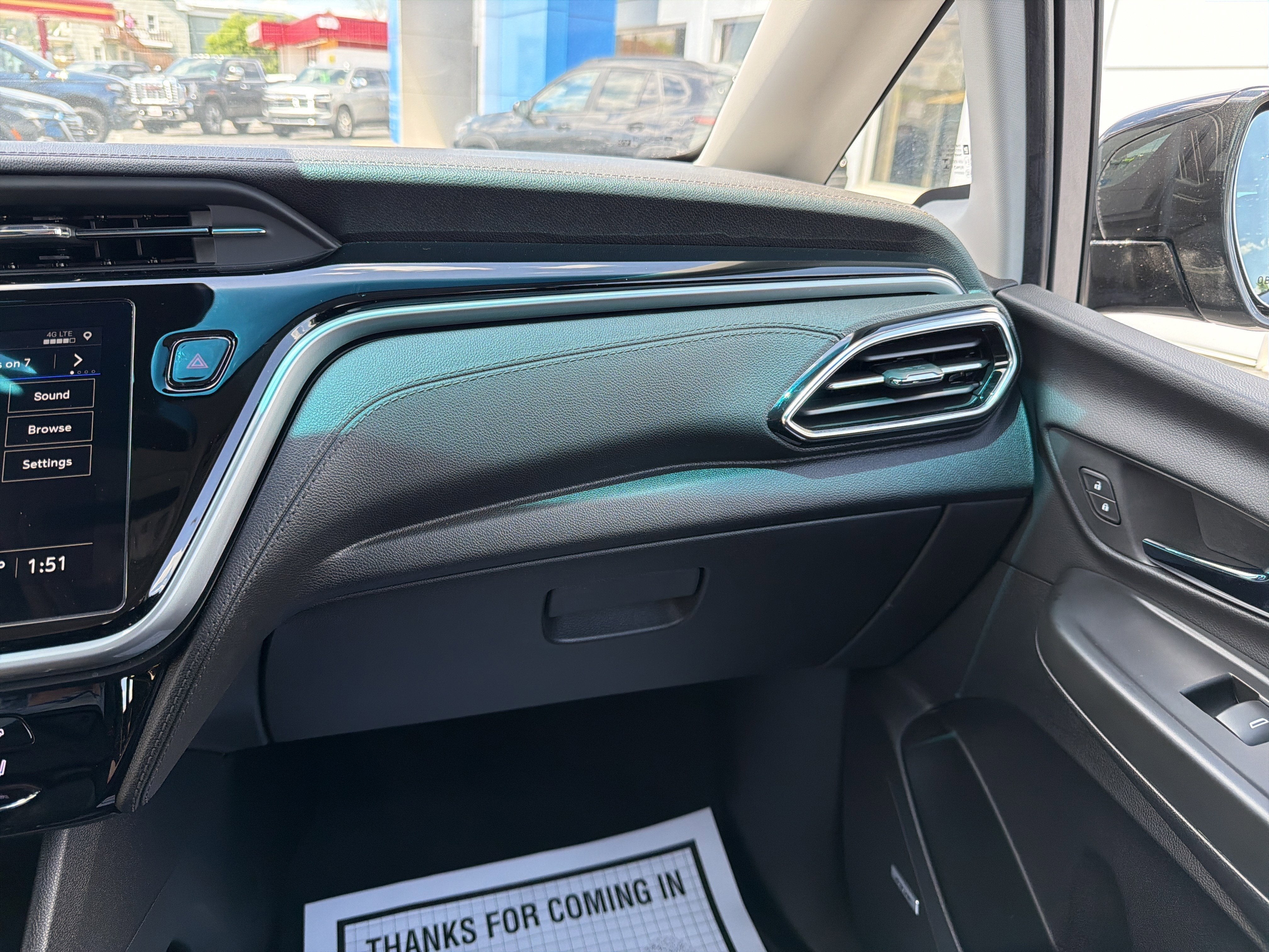 2023 Chevrolet BOLT 2LT