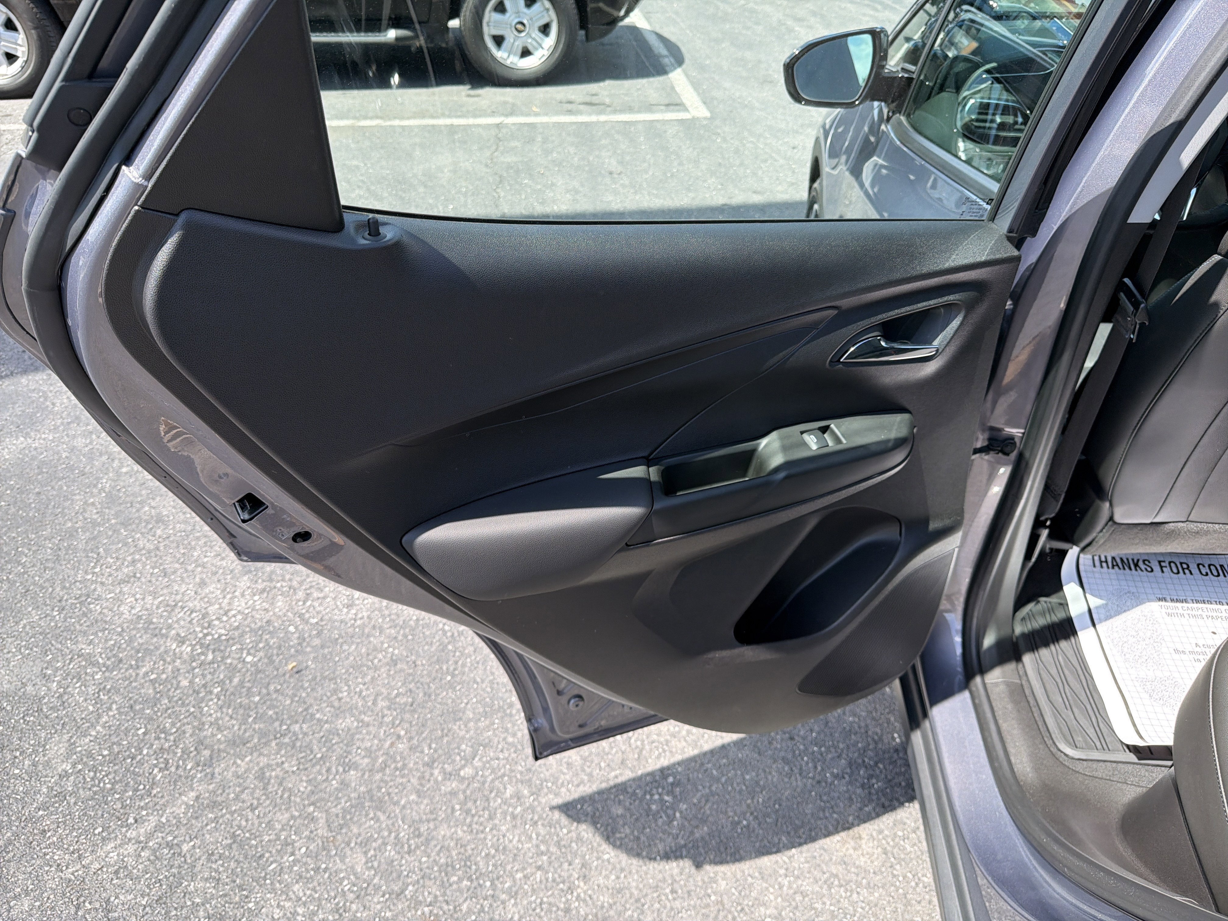 2023 Chevrolet BOLT 2LT