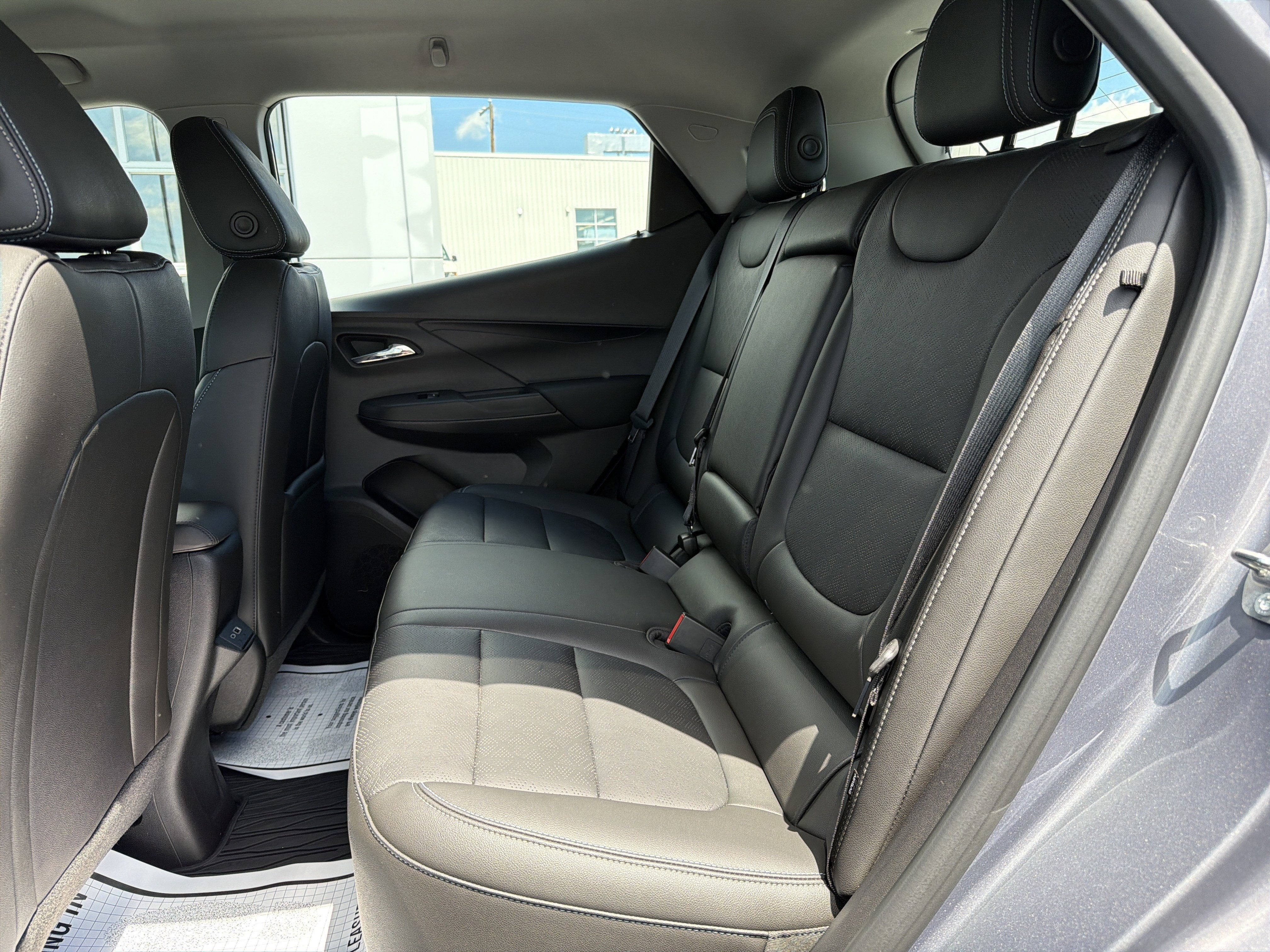 2023 Chevrolet BOLT 2LT