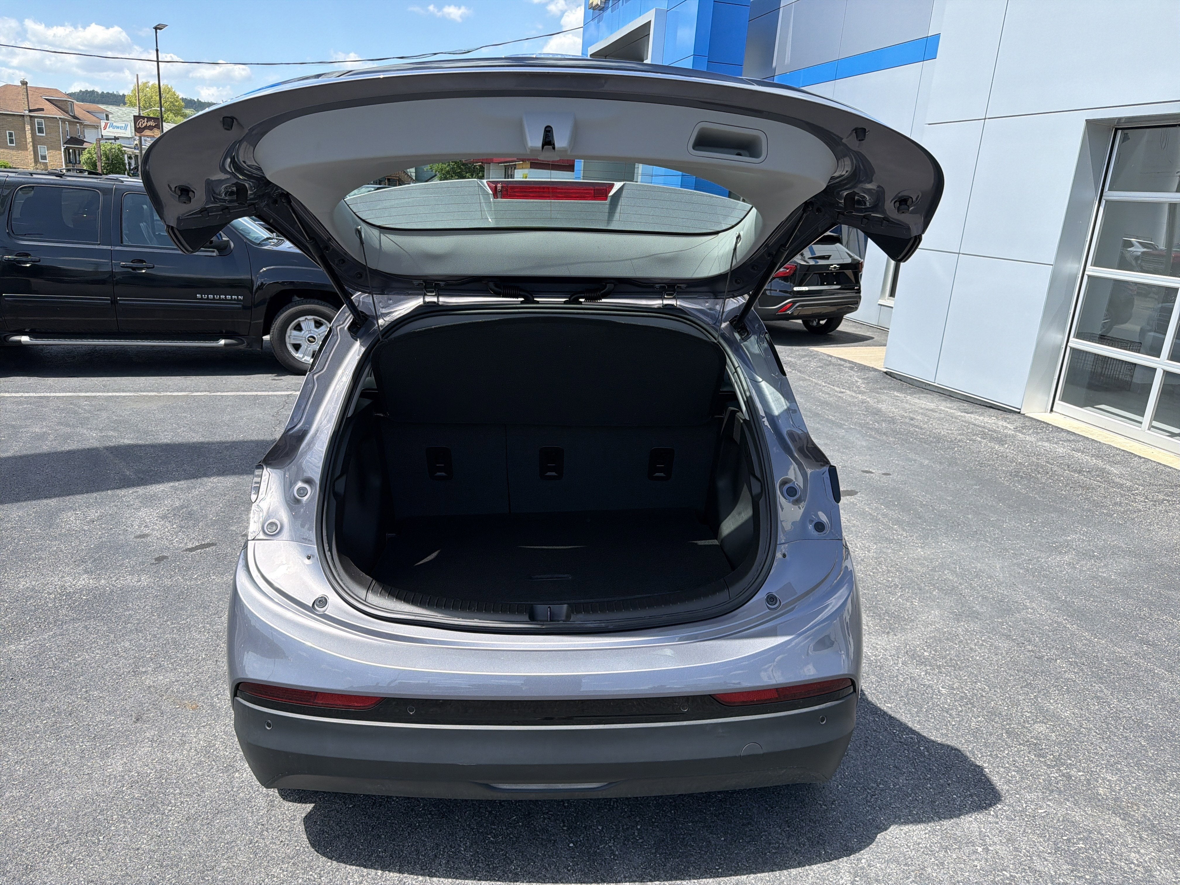 2023 Chevrolet BOLT 2LT