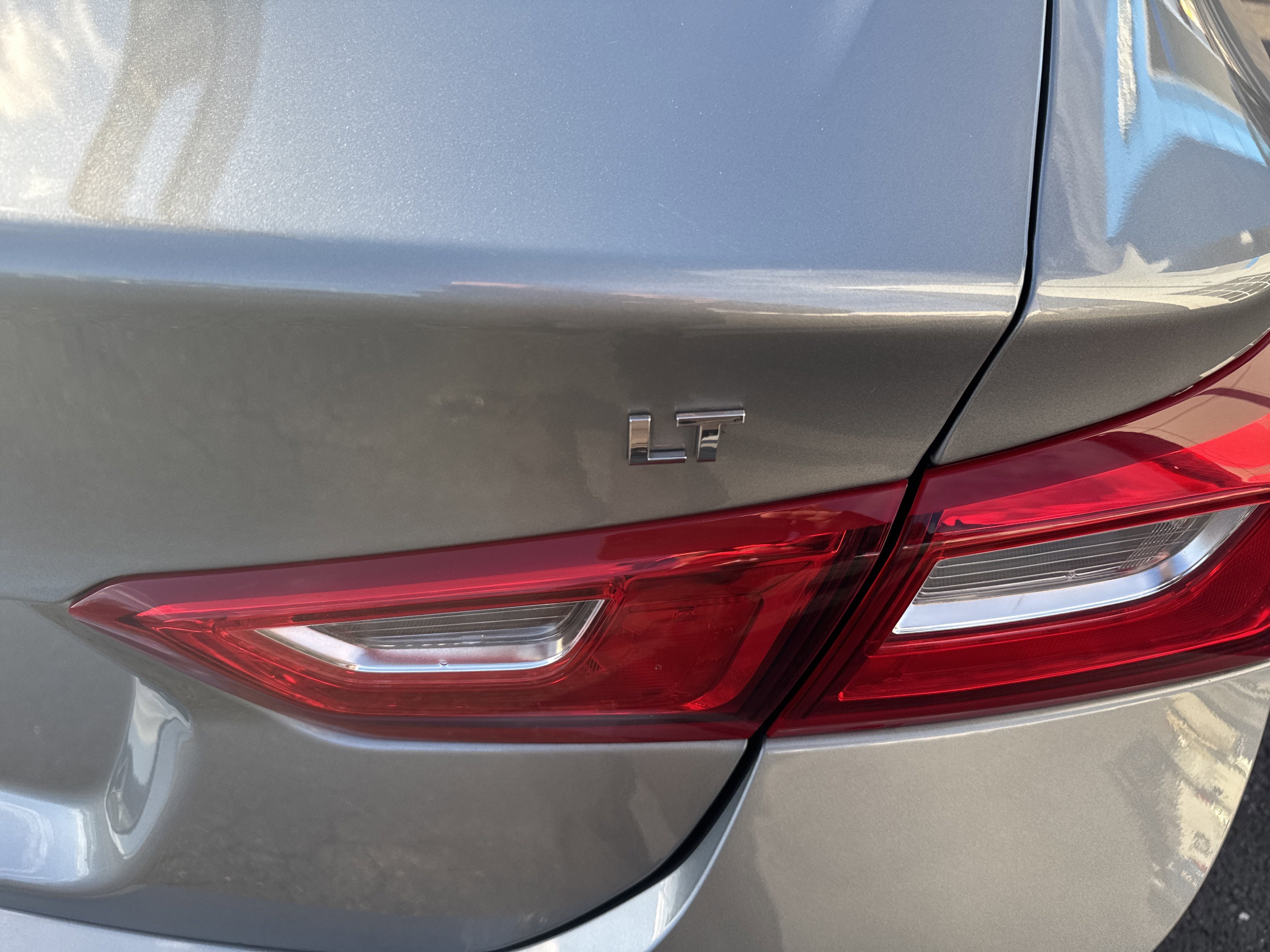 2024 Chevrolet MALIBU LT