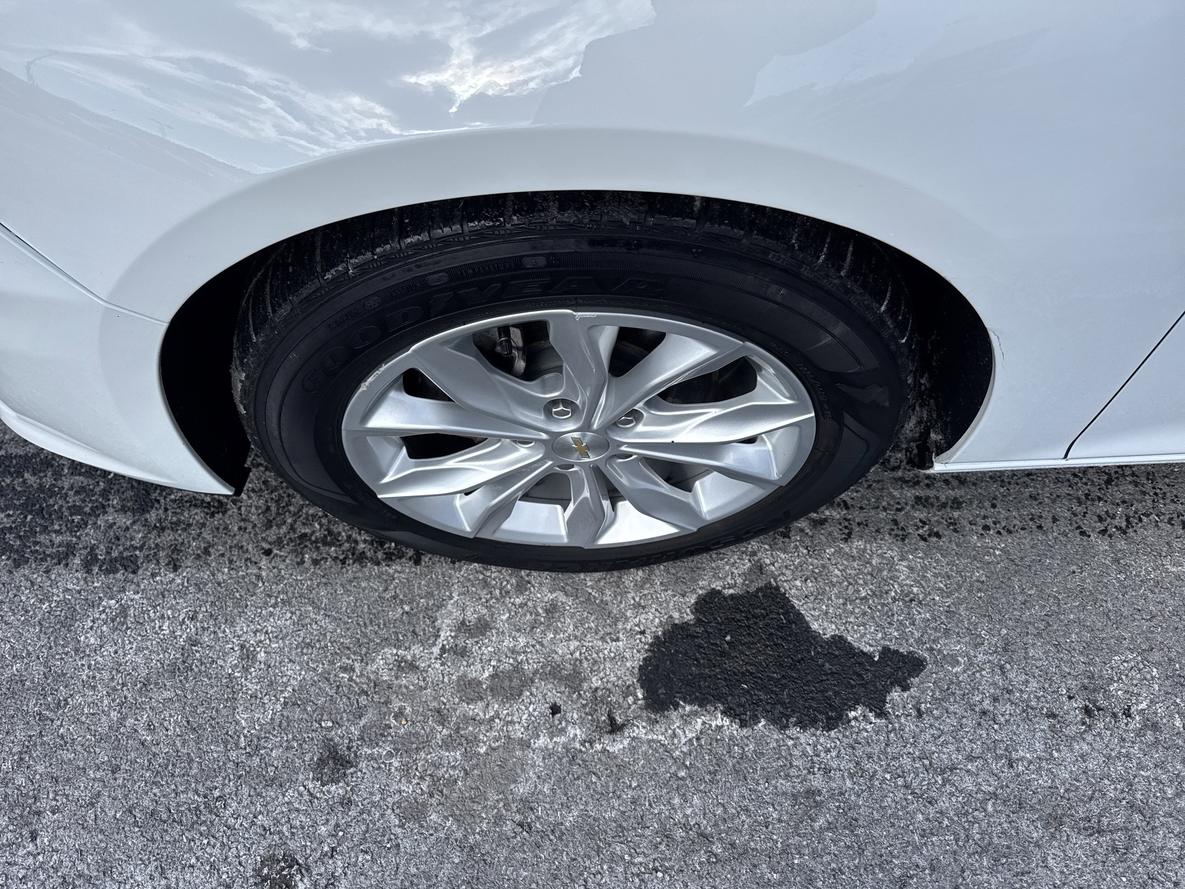 2024 Chevrolet MALIBU LT