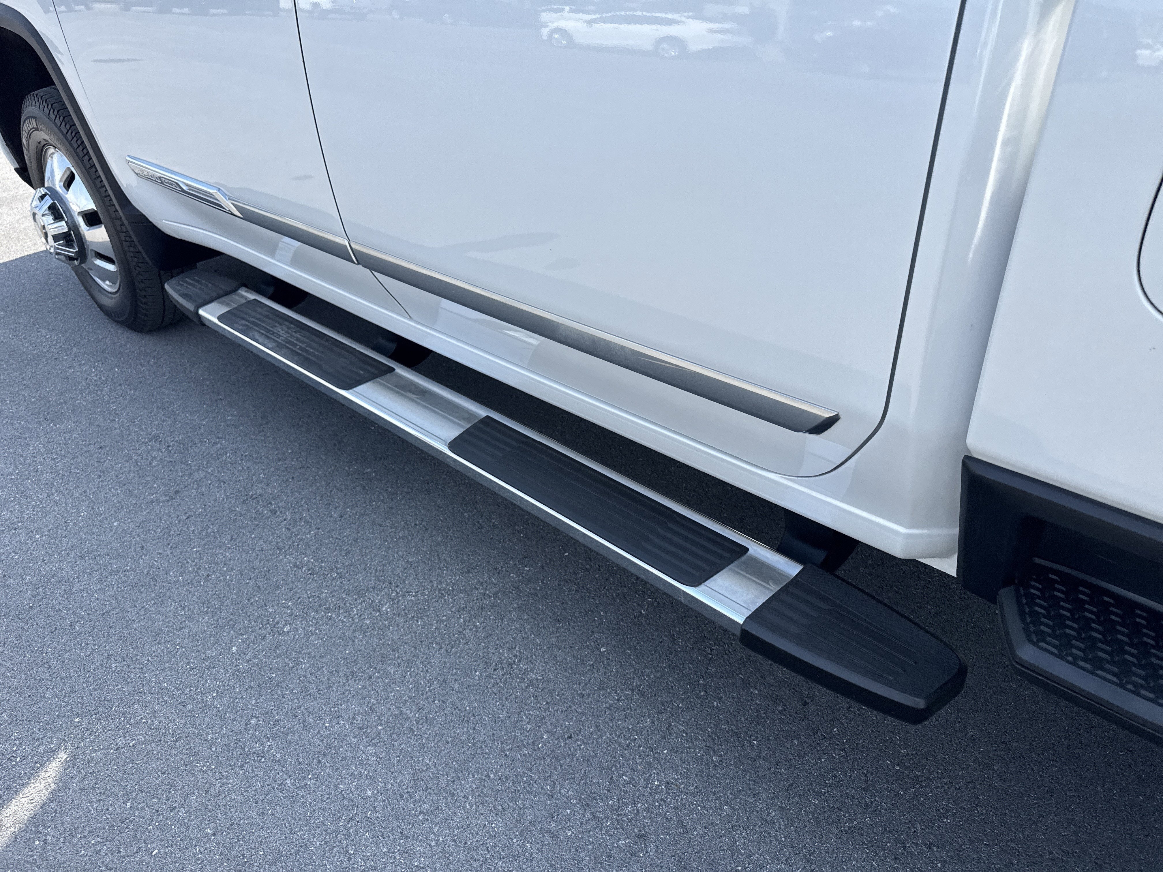 2024 Chevrolet SILVERADO 3500 HIGH COUNTRY