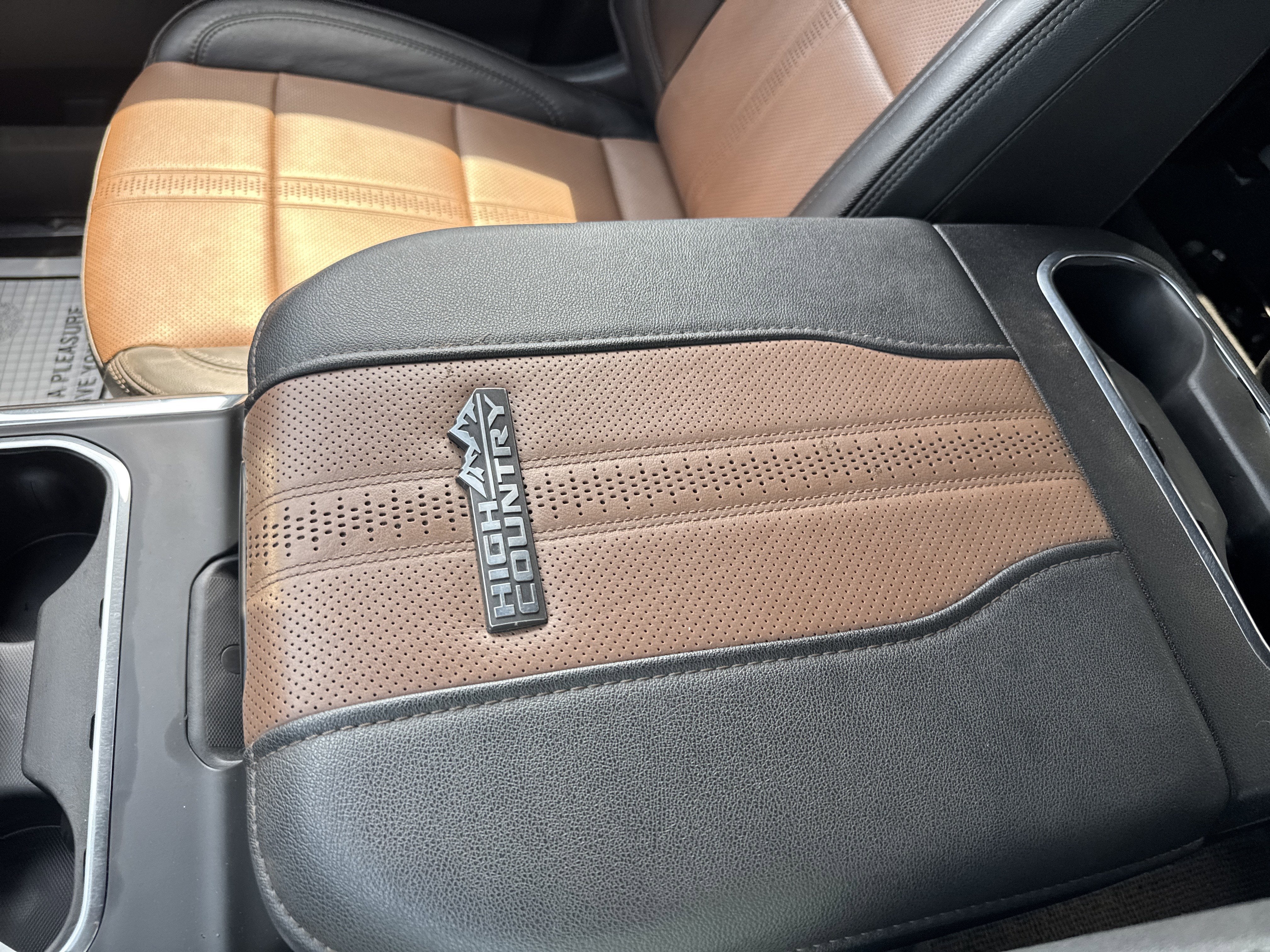 2024 Chevrolet SILVERADO 3500 HIGH COUNTRY