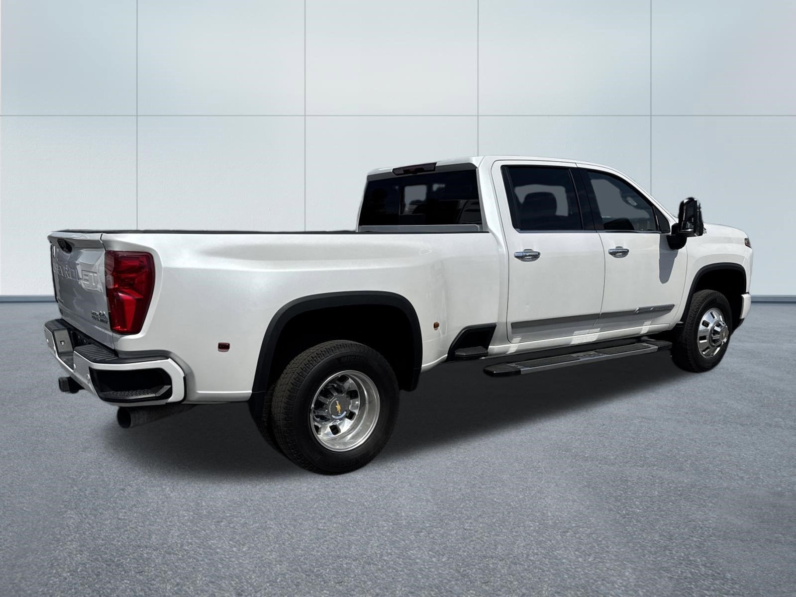 2024 Chevrolet SILVERADO 3500 HIGH COUNTRY