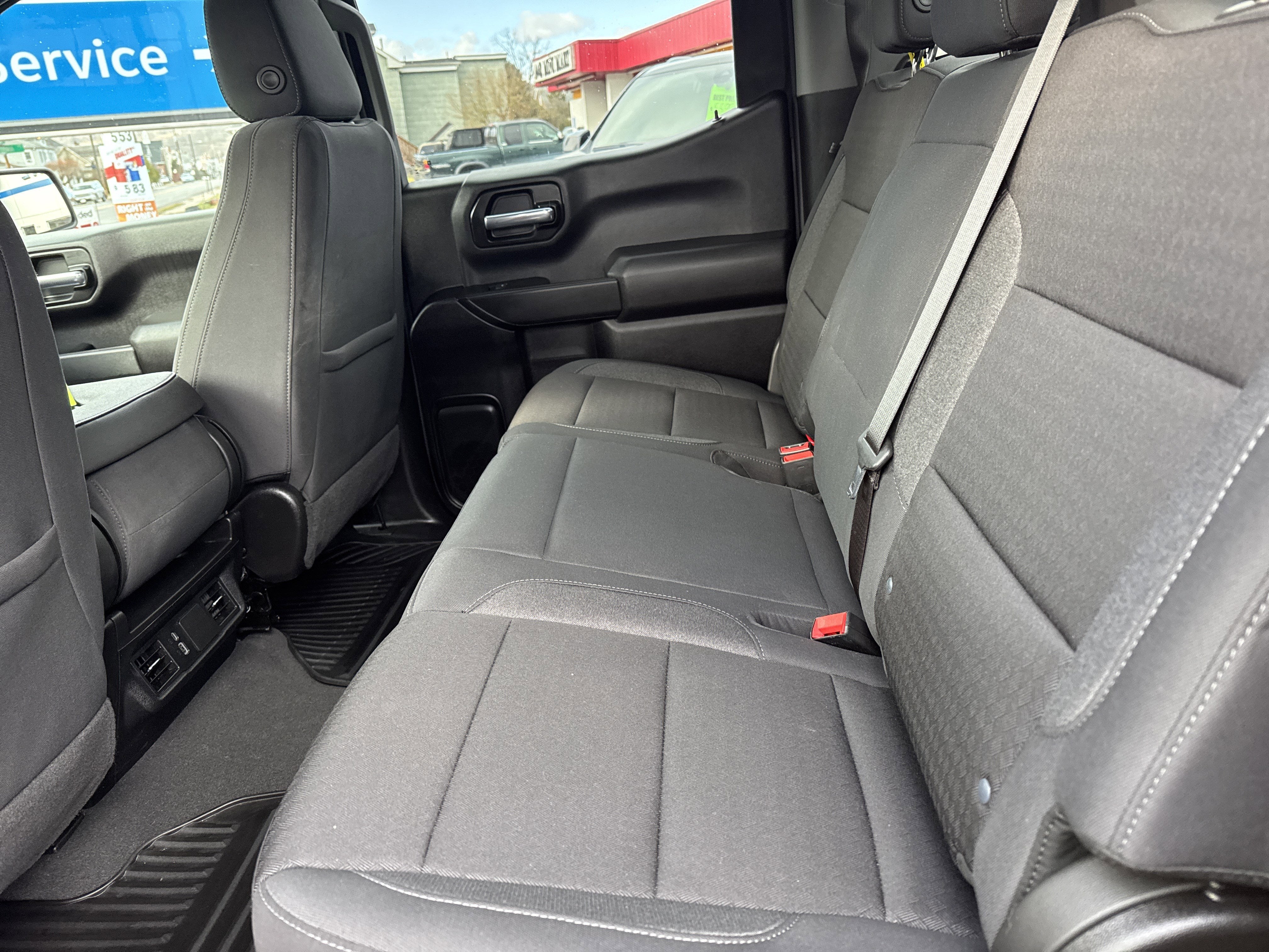 2024 Chevrolet SILVERADO 1500 CUSTOM