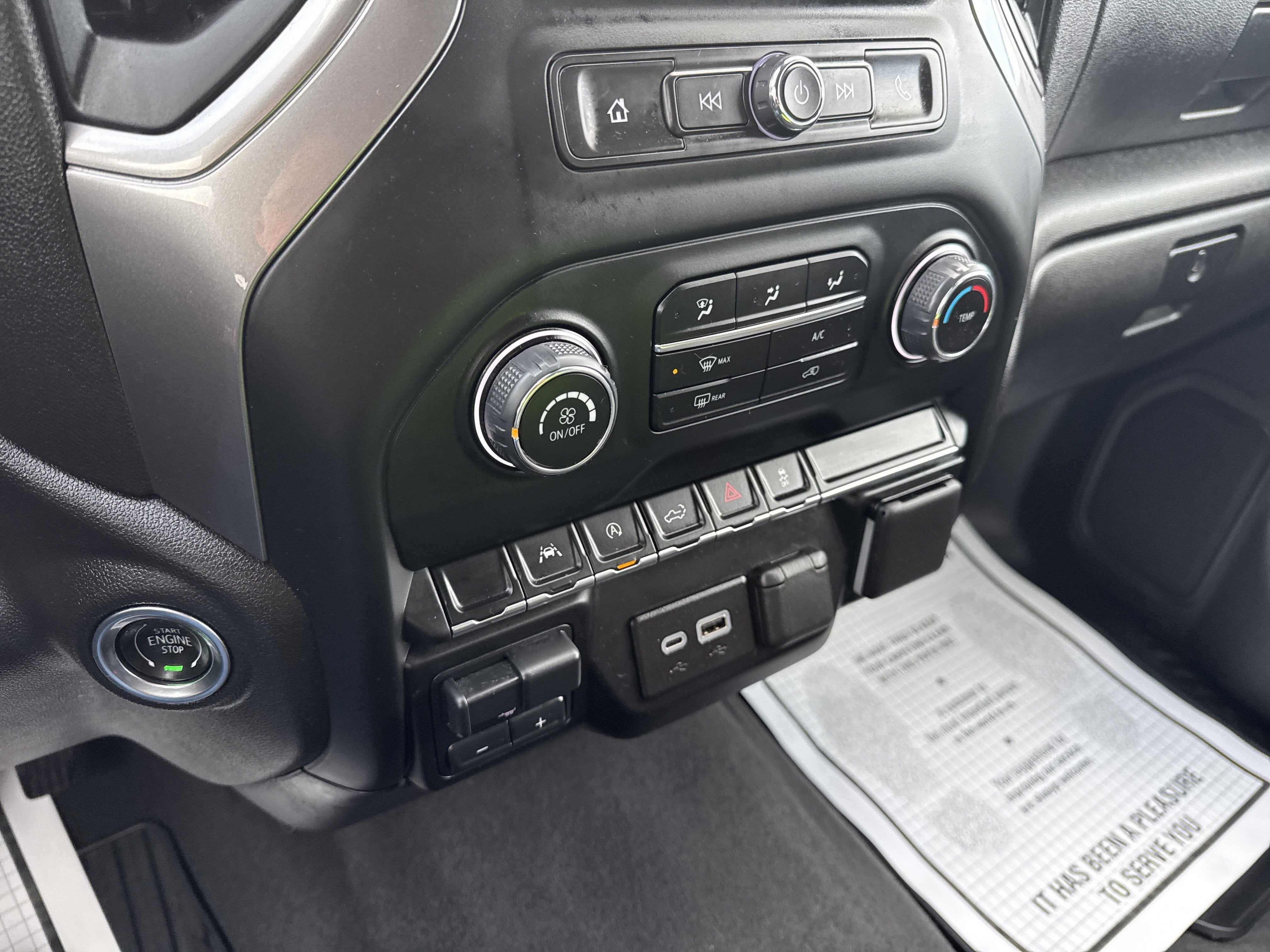 2024 Chevrolet SILVERADO 1500 CUSTOM