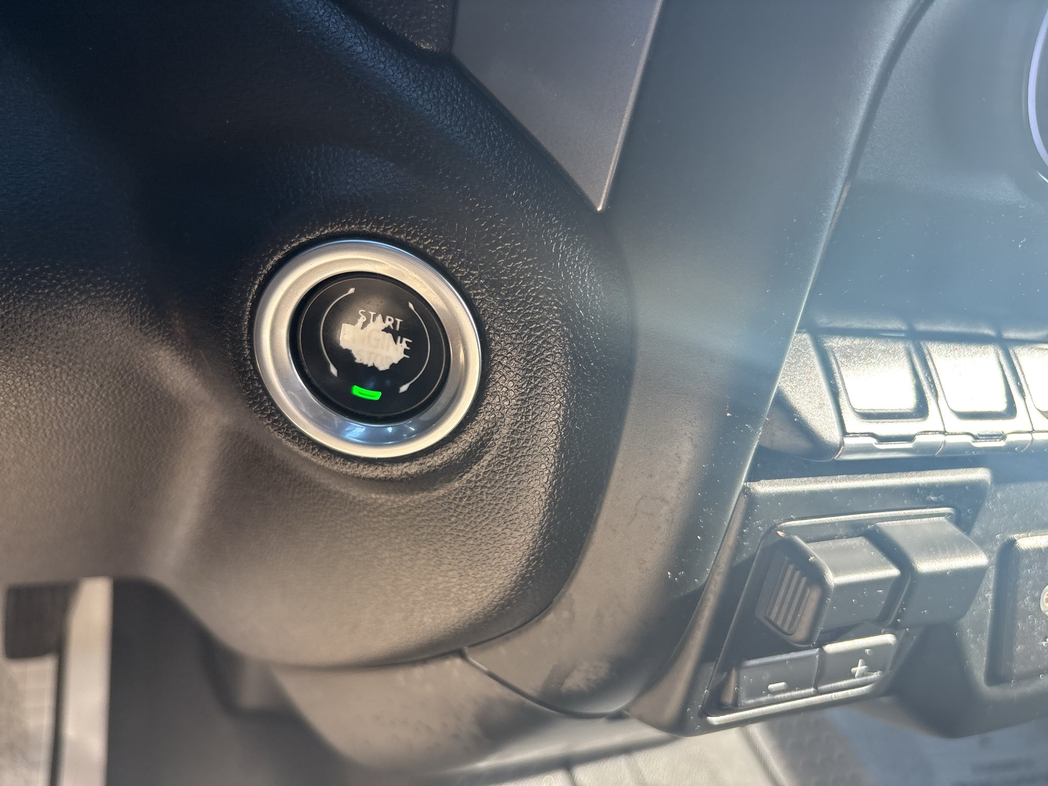 2024 Chevrolet Silverado Custom