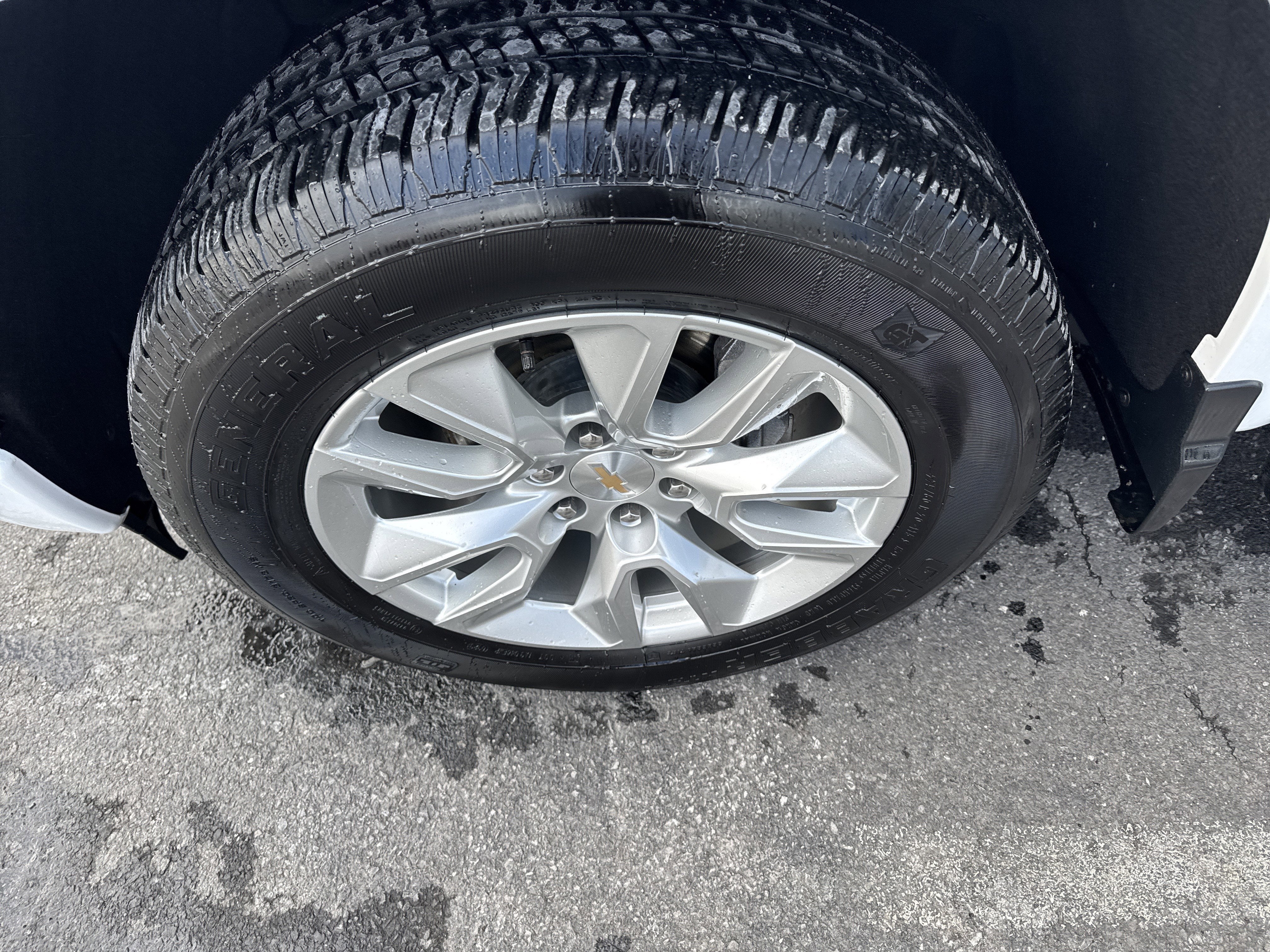 2023 Chevrolet SILVERADO 1500 CUSTOME