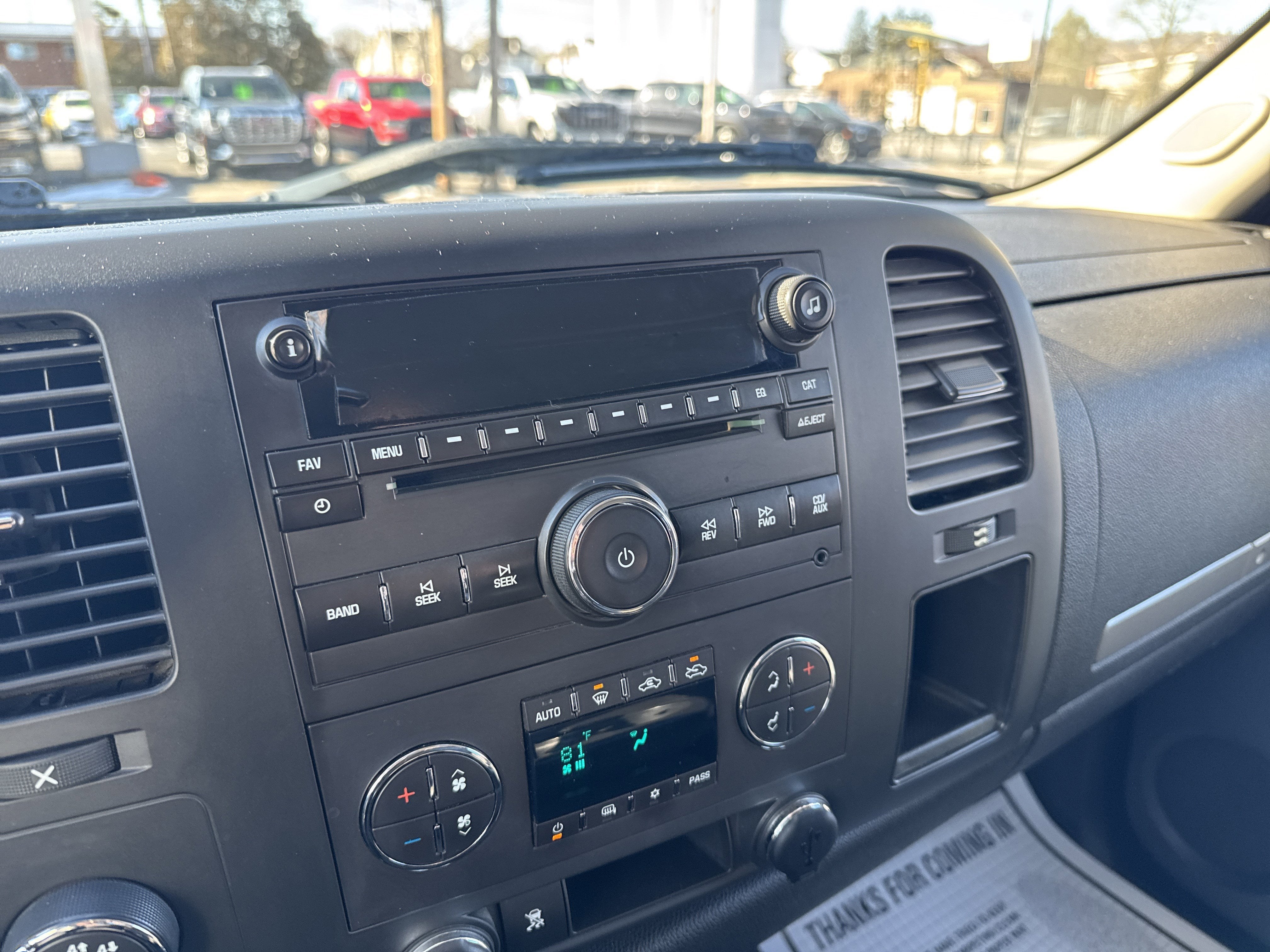 2011 Chevrolet SILVERADO 1500 LT