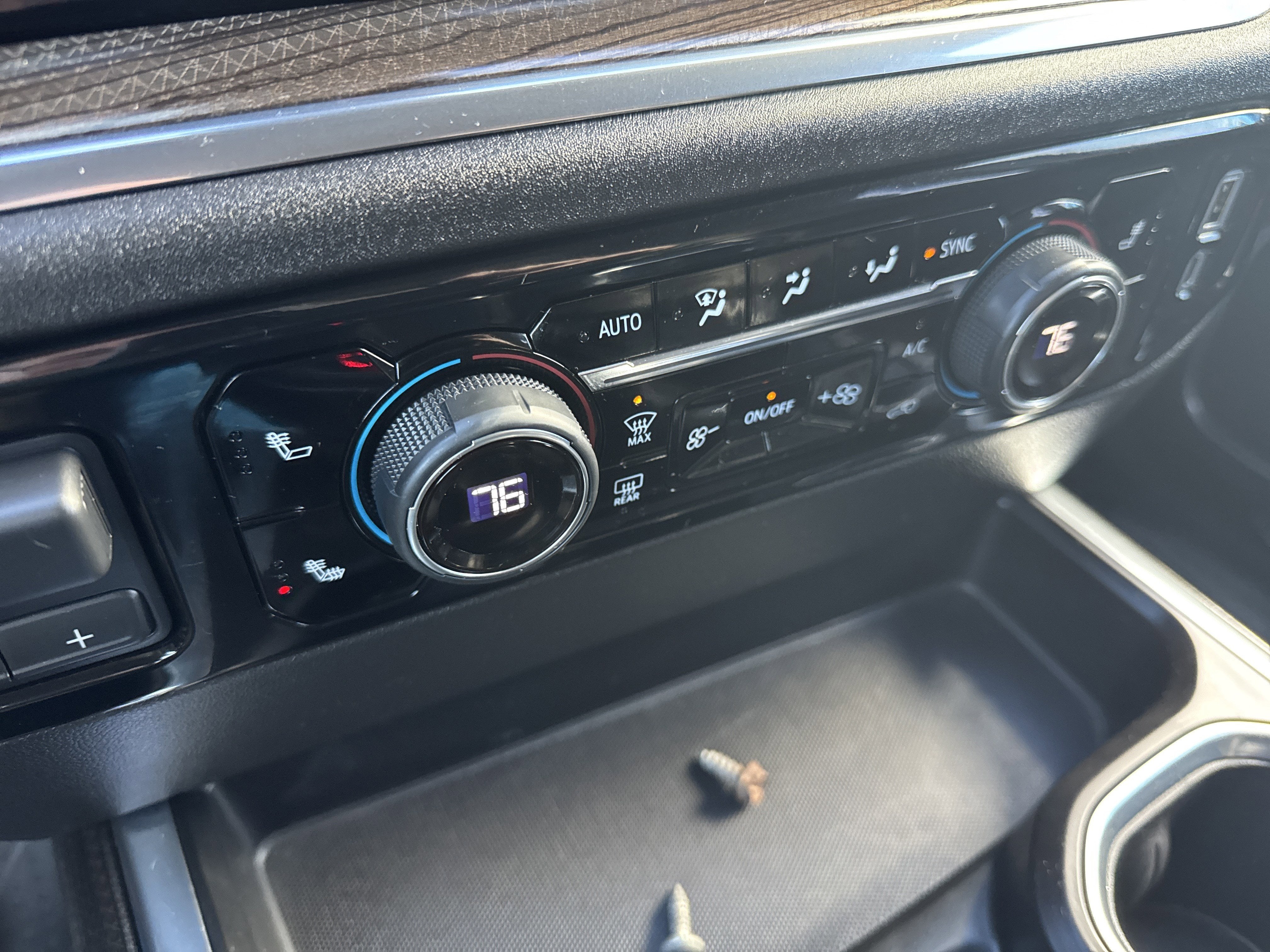 2024 Chevrolet SILVERADO K1500 RST