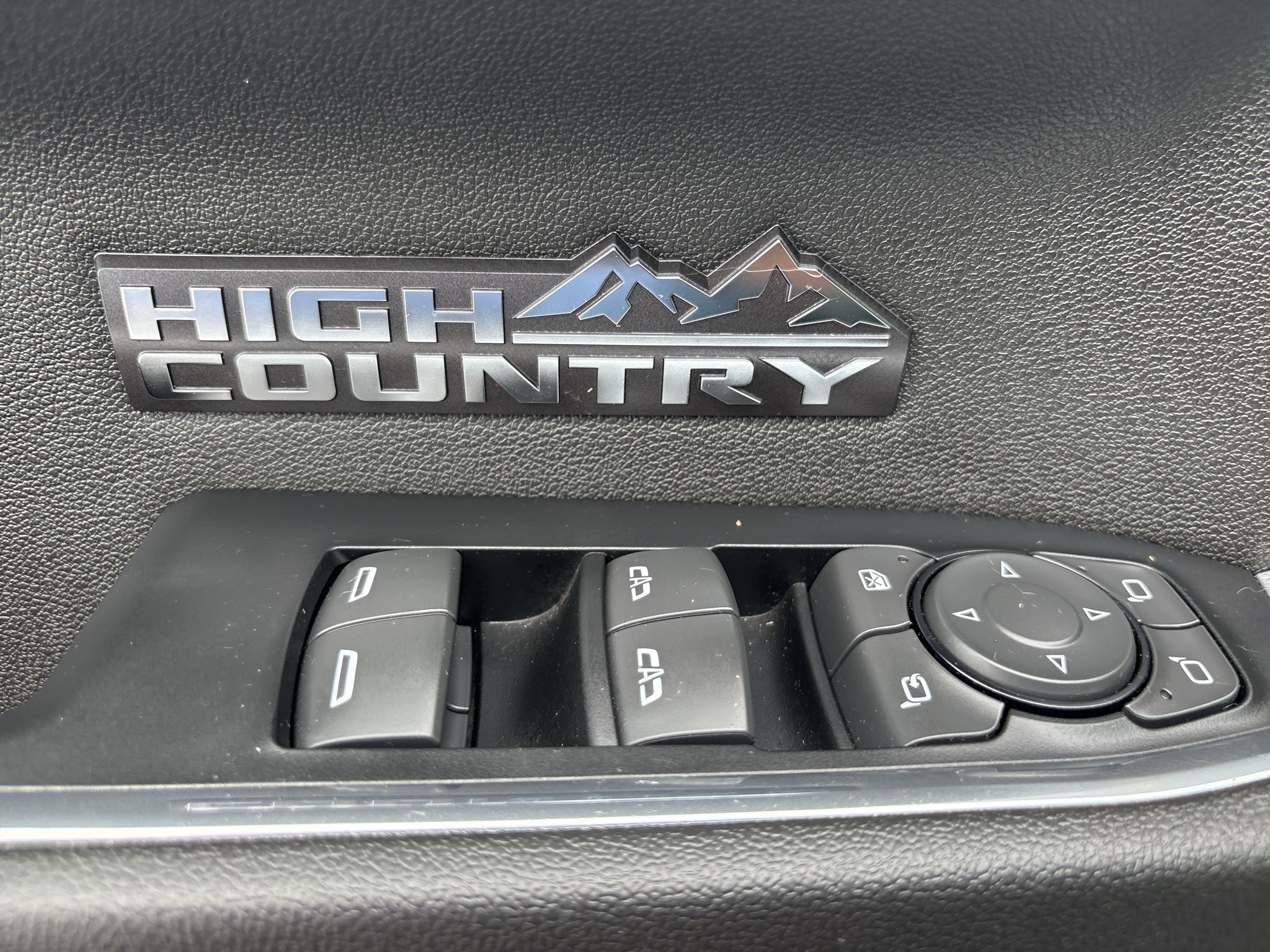 2024 Chevrolet Silverado High Country
