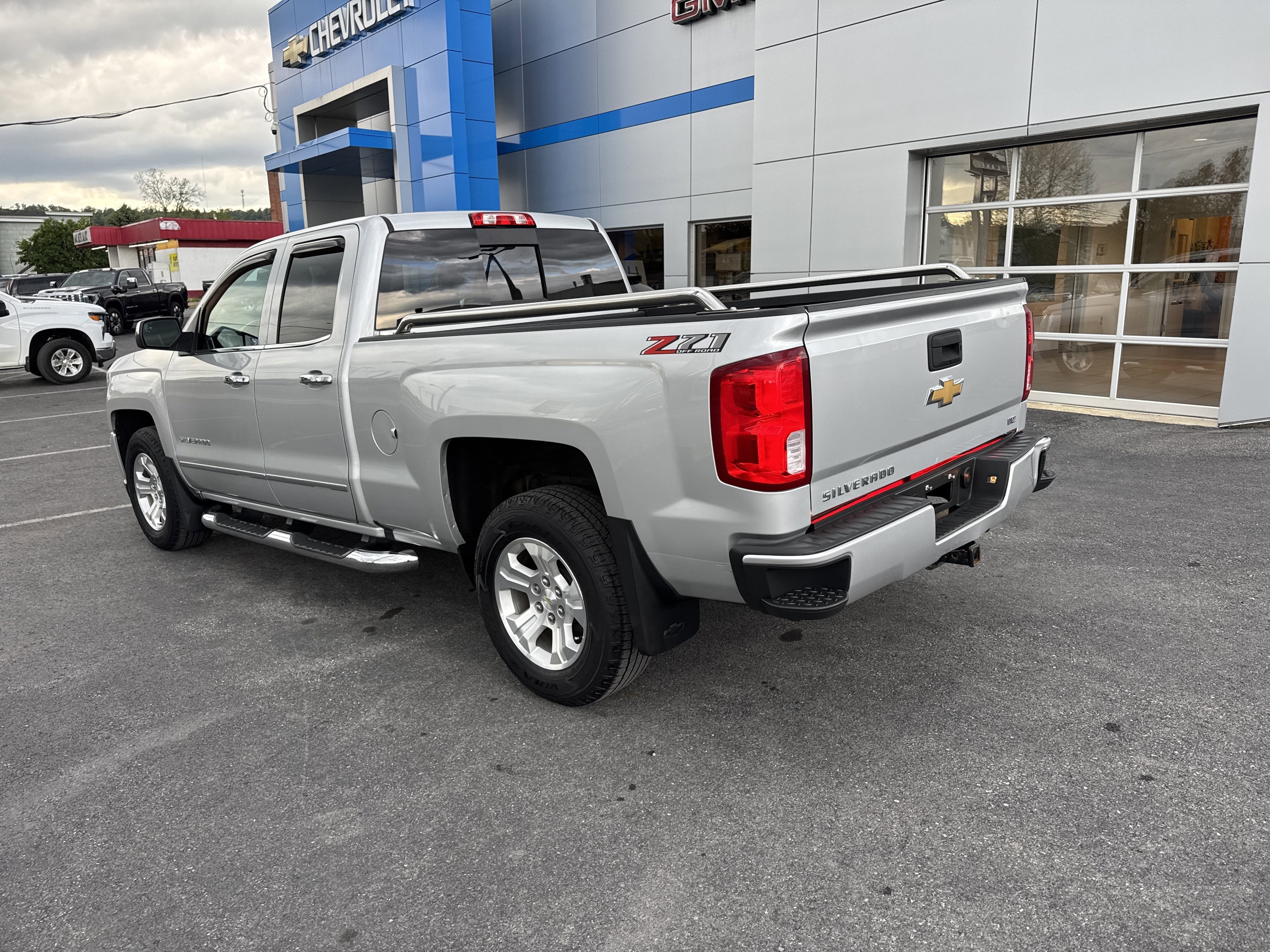 2018 Chevrolet SILVERADO 1500 LTZ
