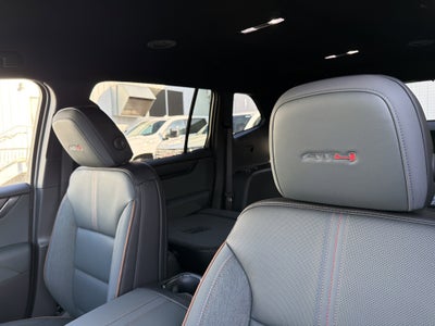 2026 GMC ACADIA AWD AT4