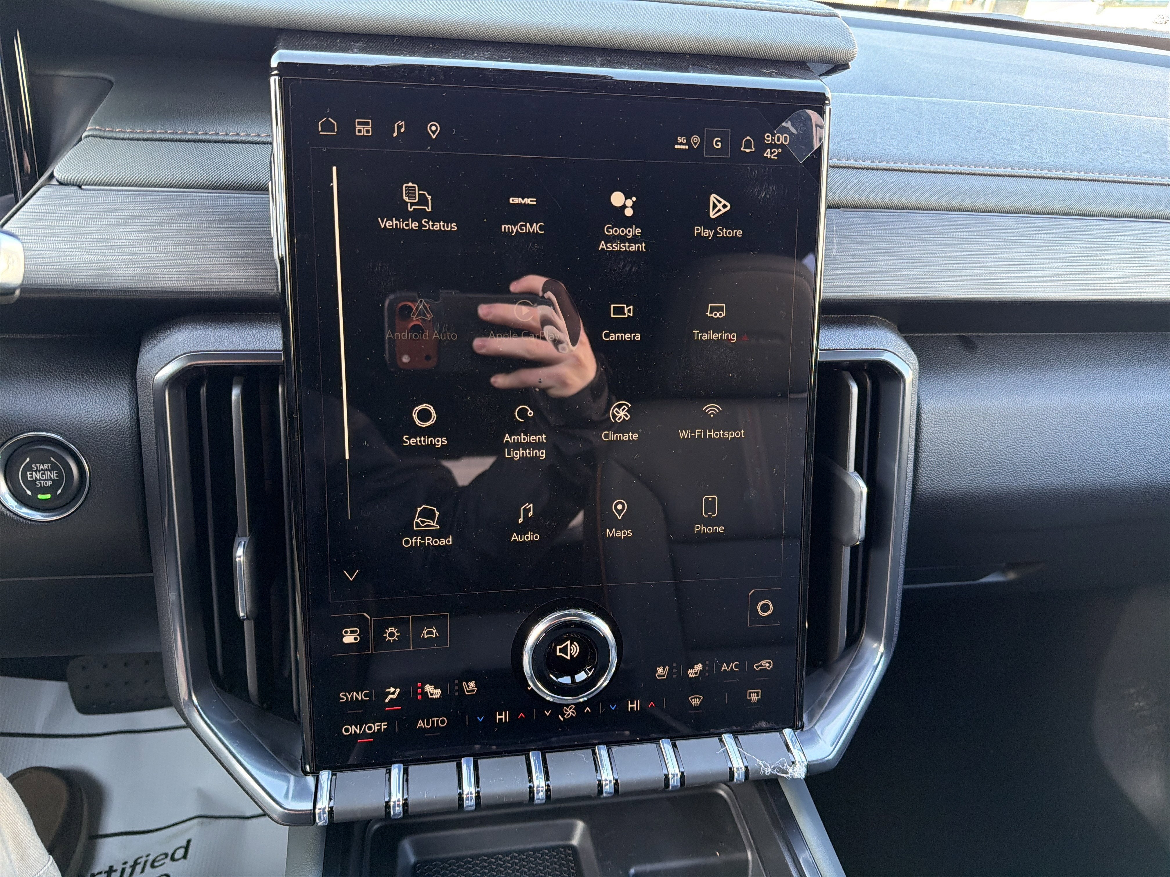 2026 GMC ACADIA AWD AT4