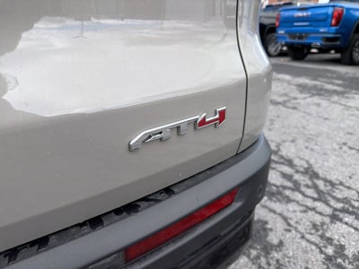 2026 GMC ACADIA AWD AT4