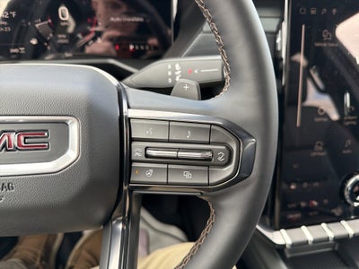 2026 GMC ACADIA AWD AT4