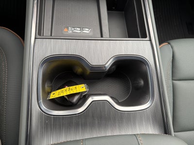 2026 GMC ACADIA AWD AT4