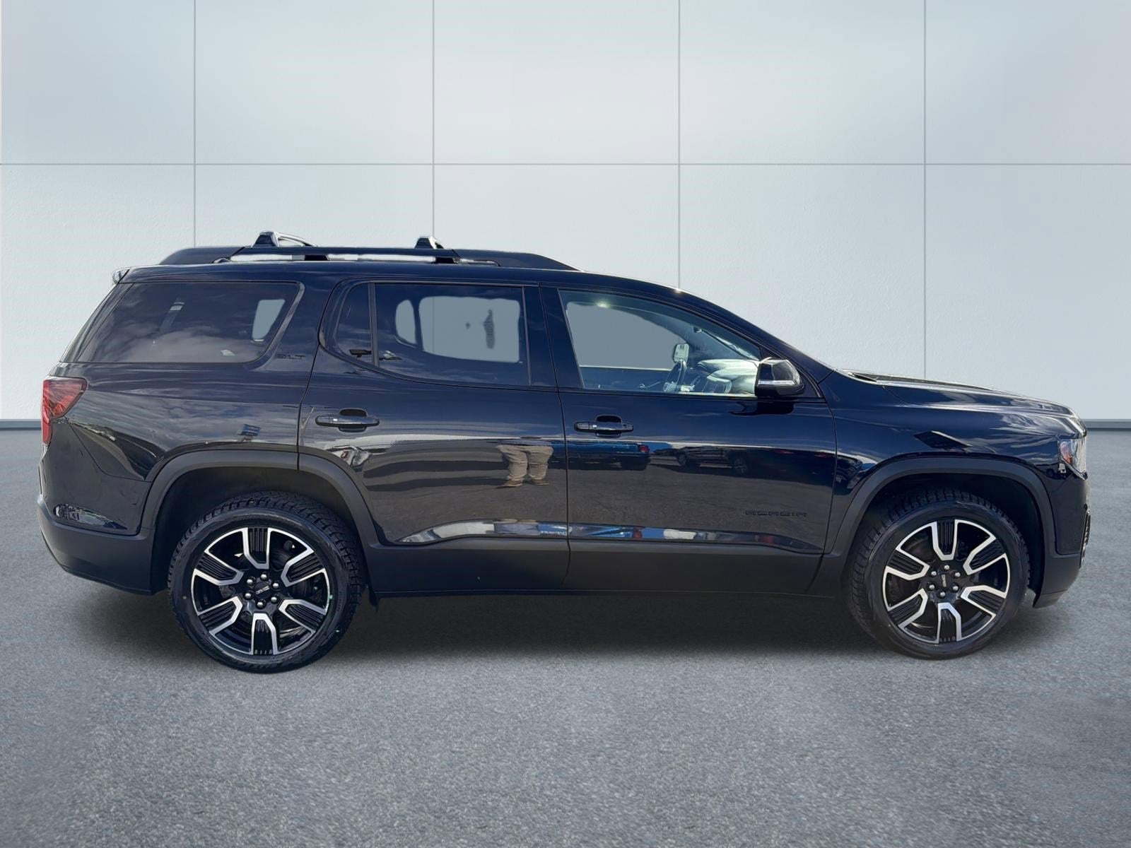 2021 GMC ACADIA SLT