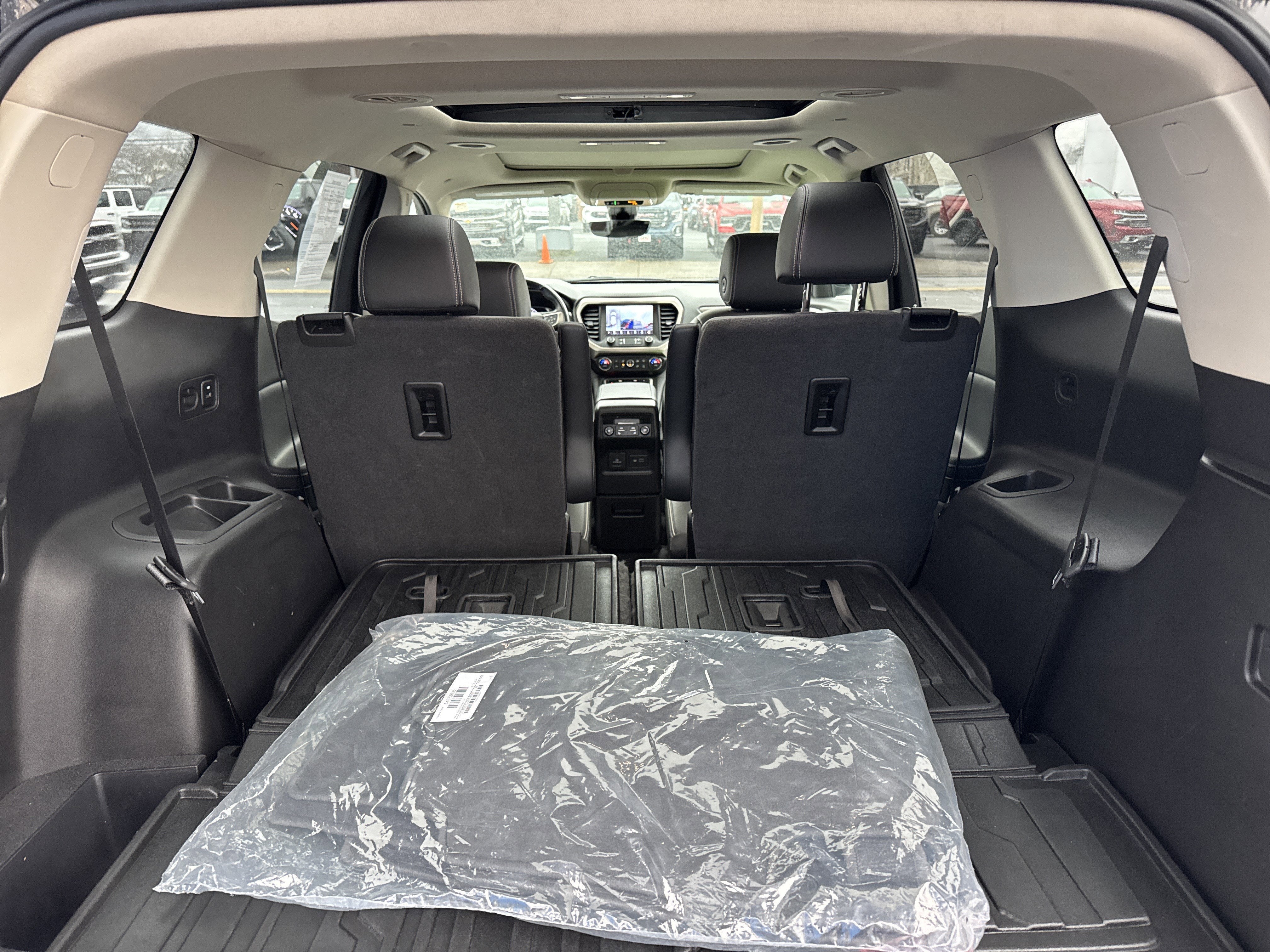 2020 GMC ACADIA DENALI