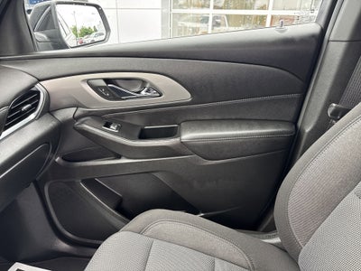 2023 Chevrolet TRAVERSE LT