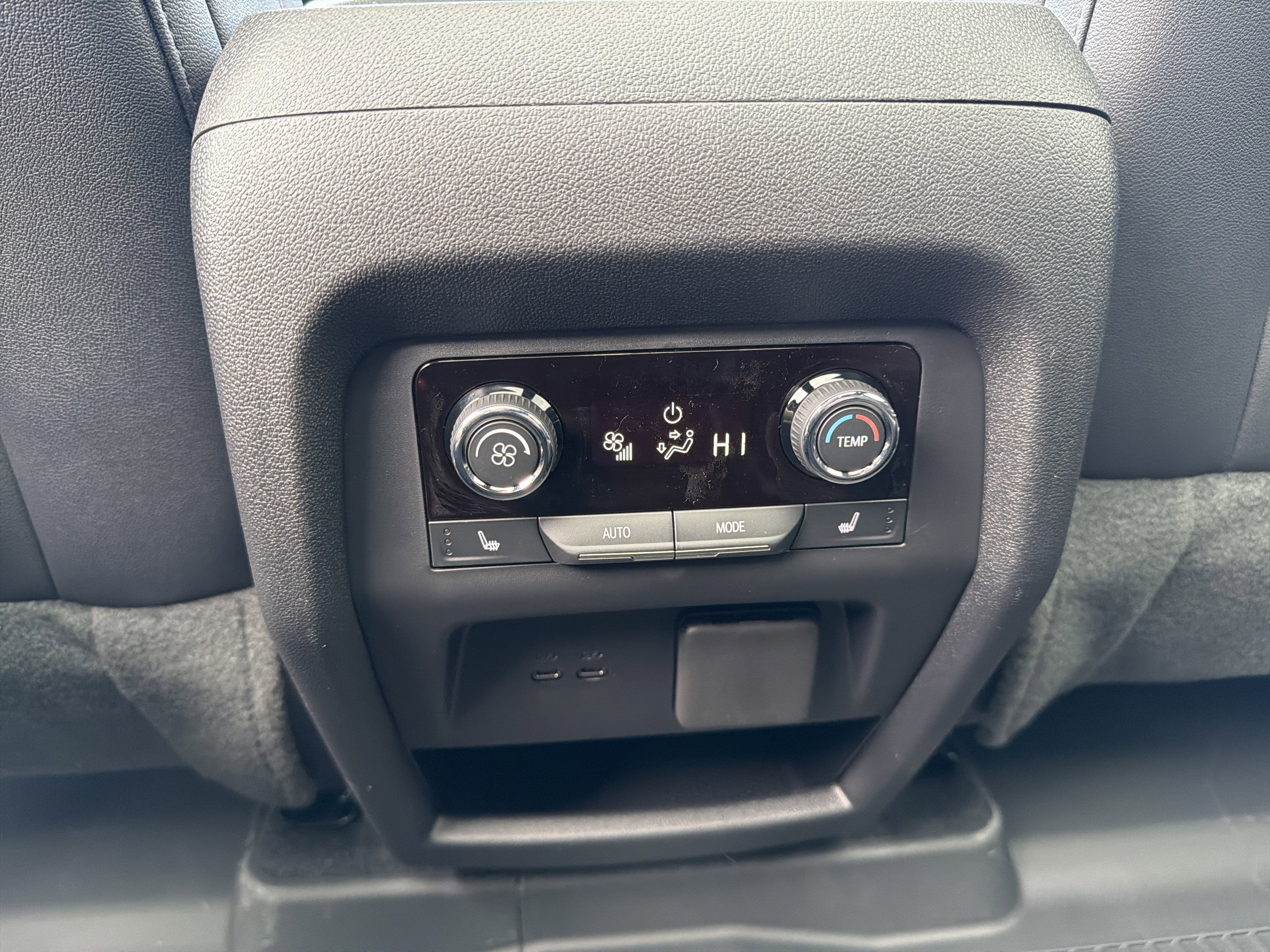 2026 Chevrolet TRAVERSE AWD RS