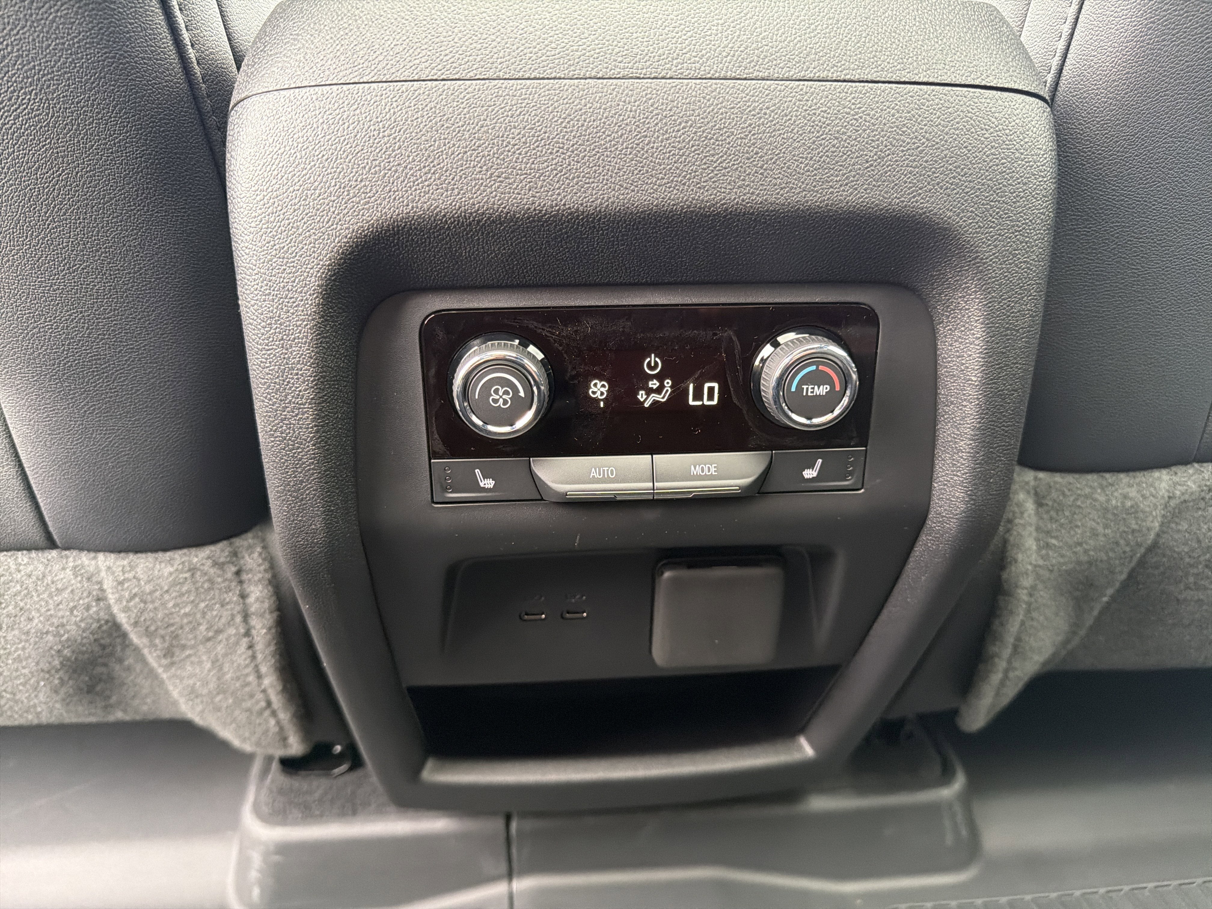 2026 Chevrolet TRAVERSE AWD RS