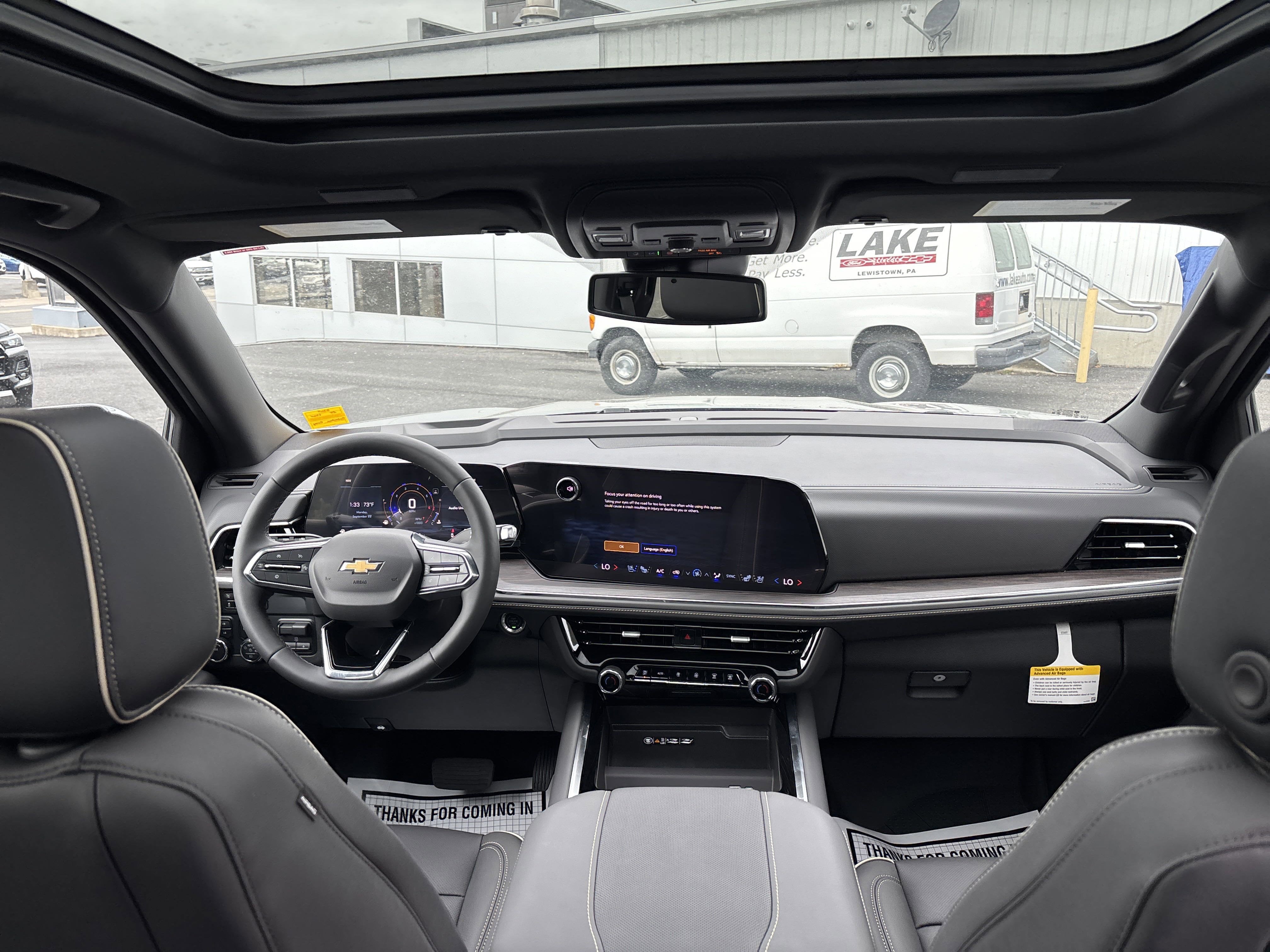 2025 Chevrolet SUBURBAN Premier