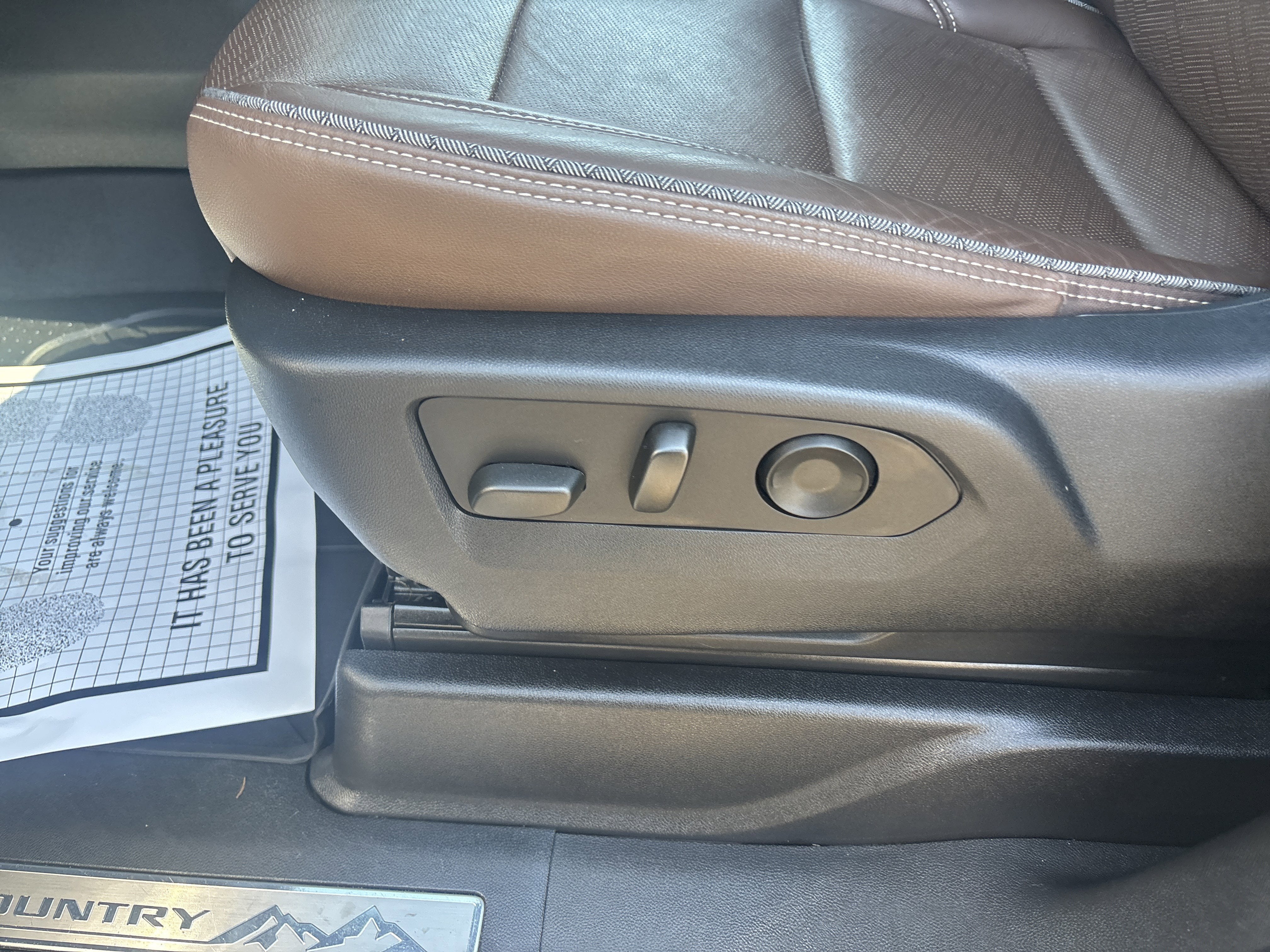 2023 Chevrolet SUBURBAN HIGH COUNTRY