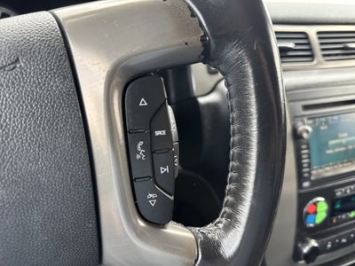 2011 Chevrolet K1500 SUBURBAN LT