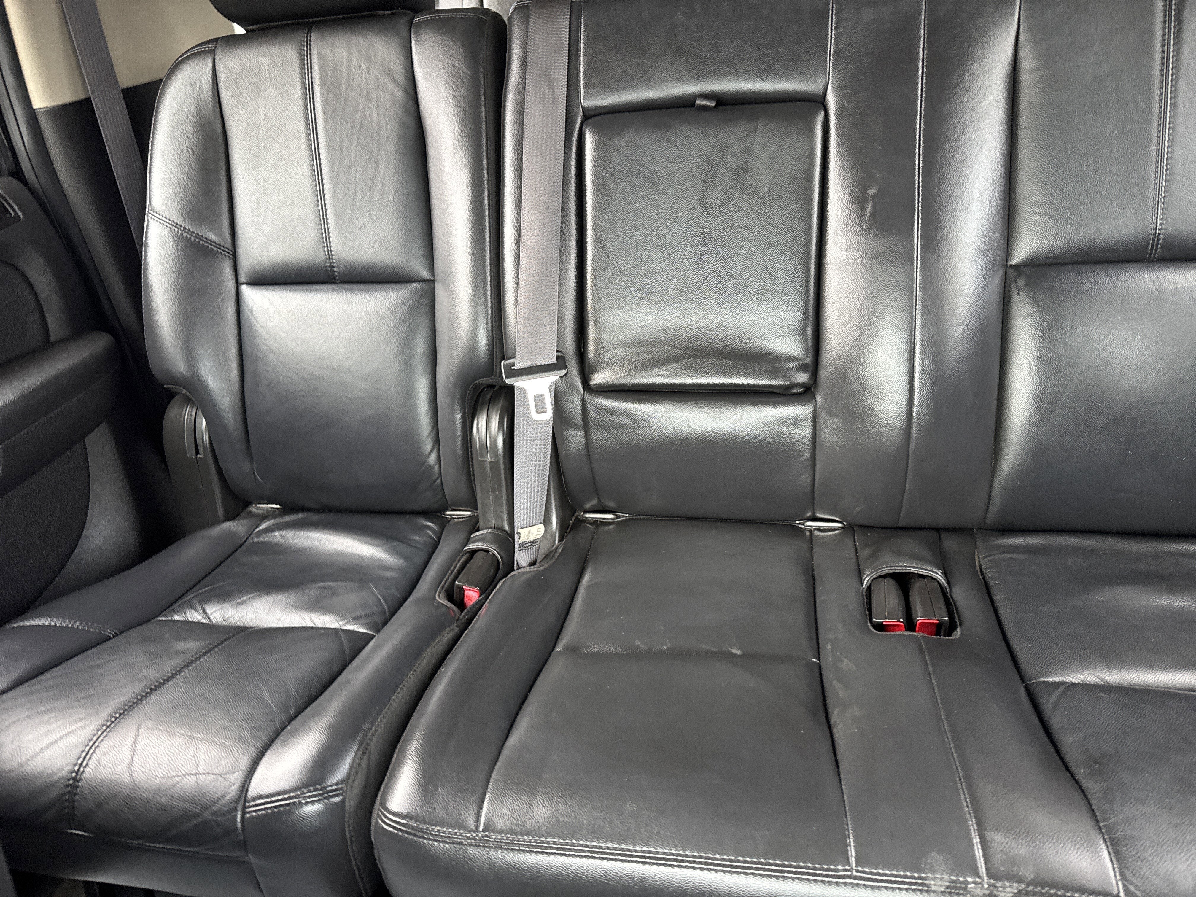 2011 Chevrolet K1500 SUBURBAN LT