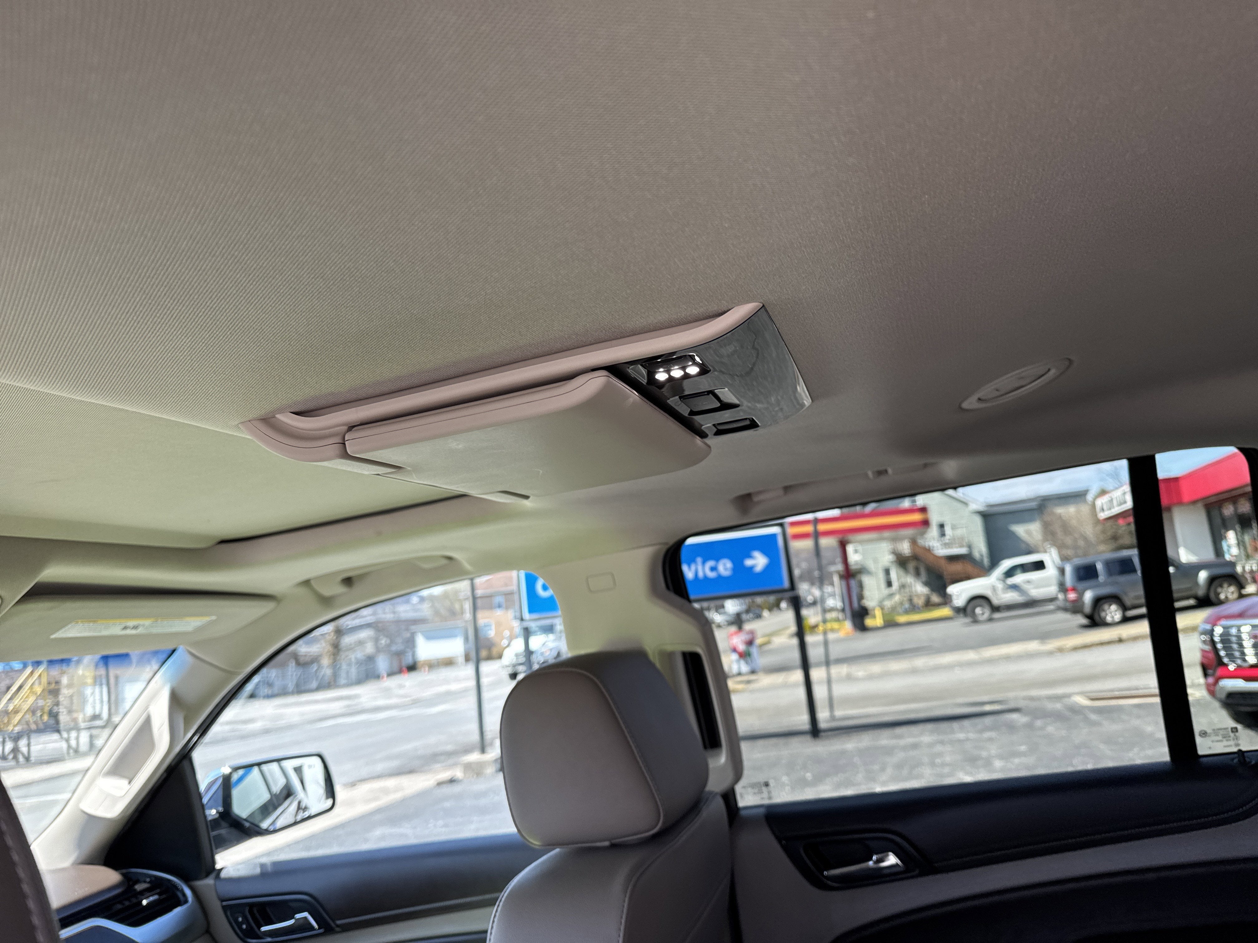 2019 Chevrolet SUBURBAN PREMIER