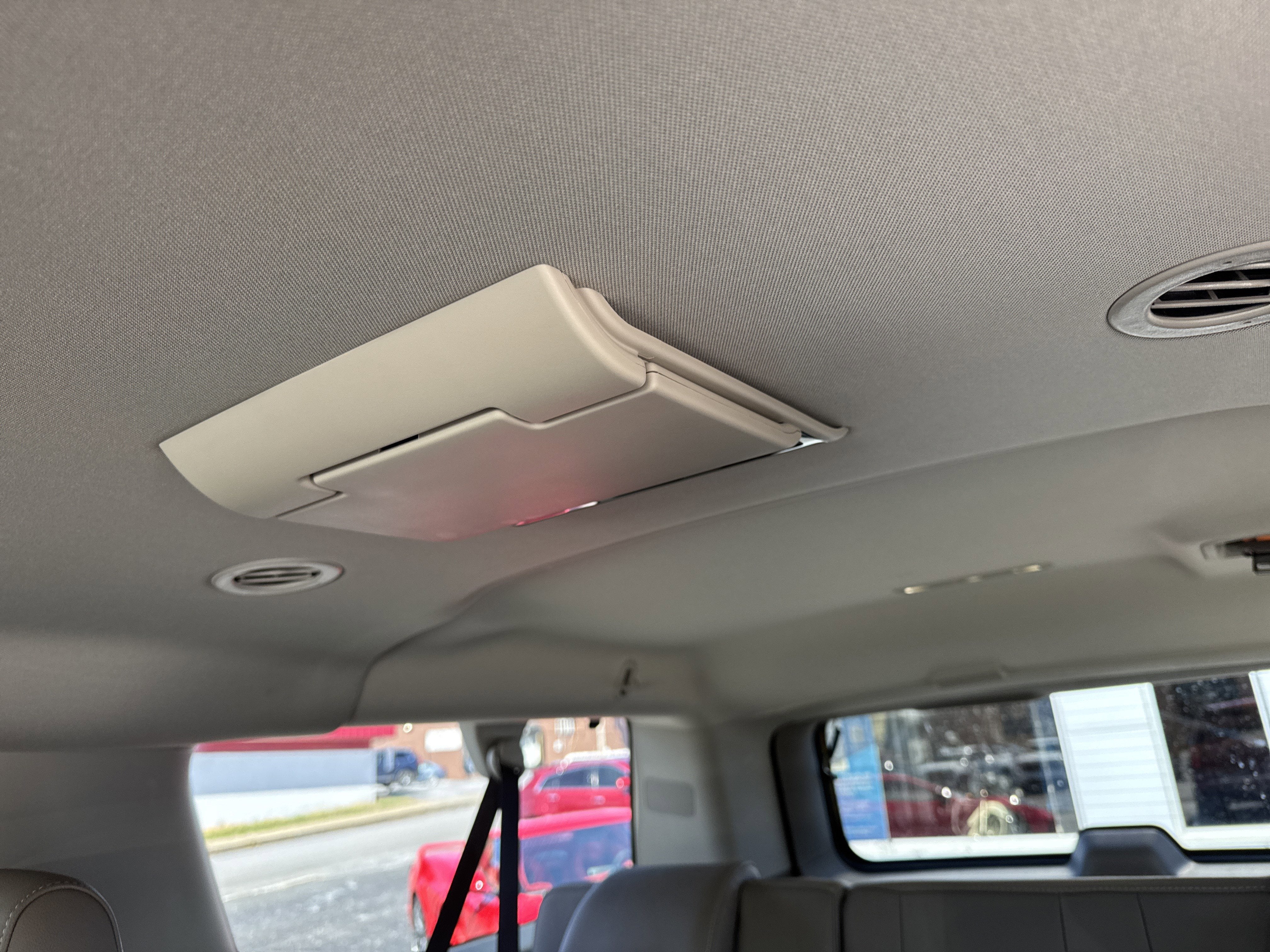 2019 Chevrolet SUBURBAN PREMIER