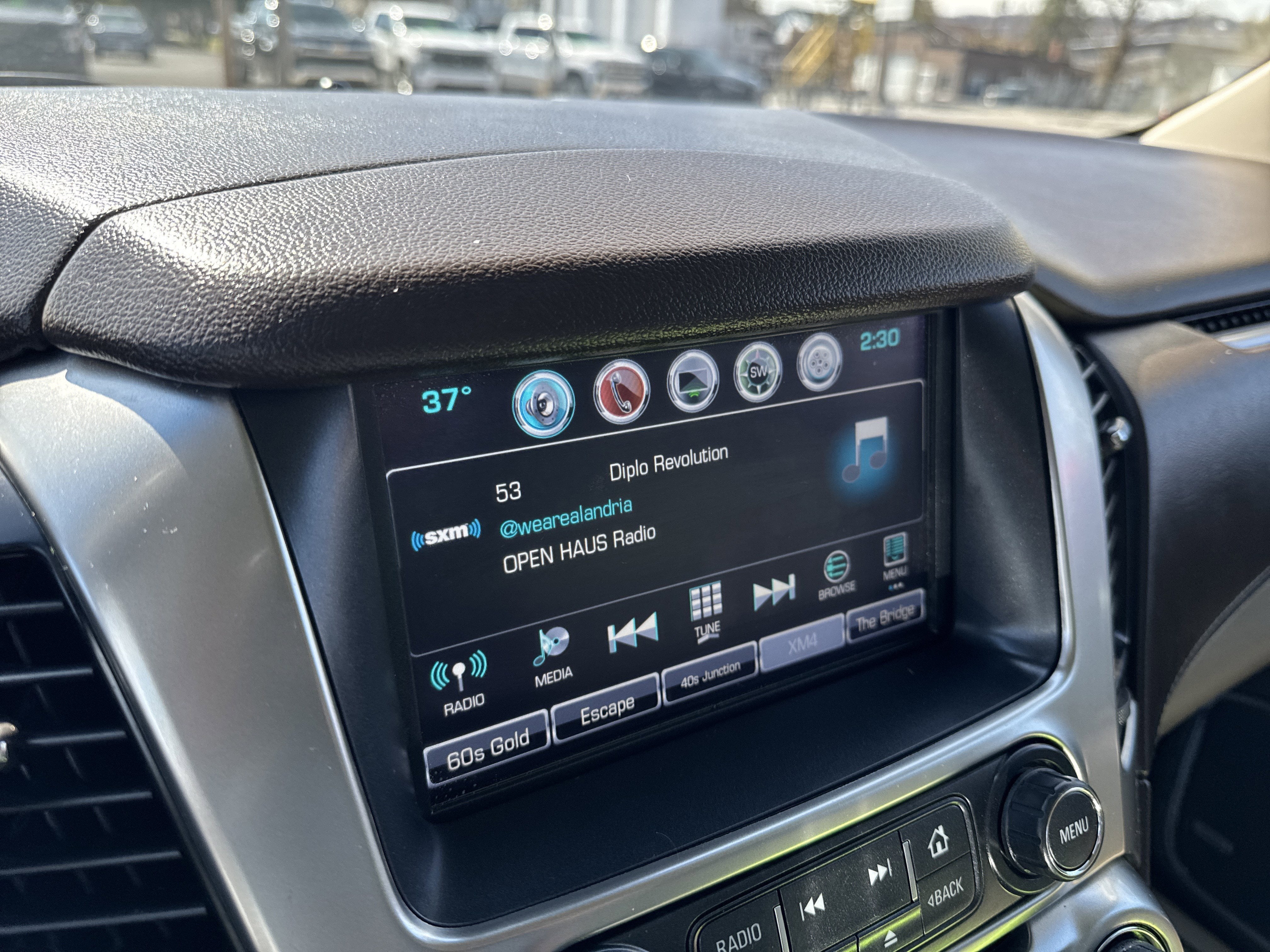 2019 Chevrolet SUBURBAN PREMIER