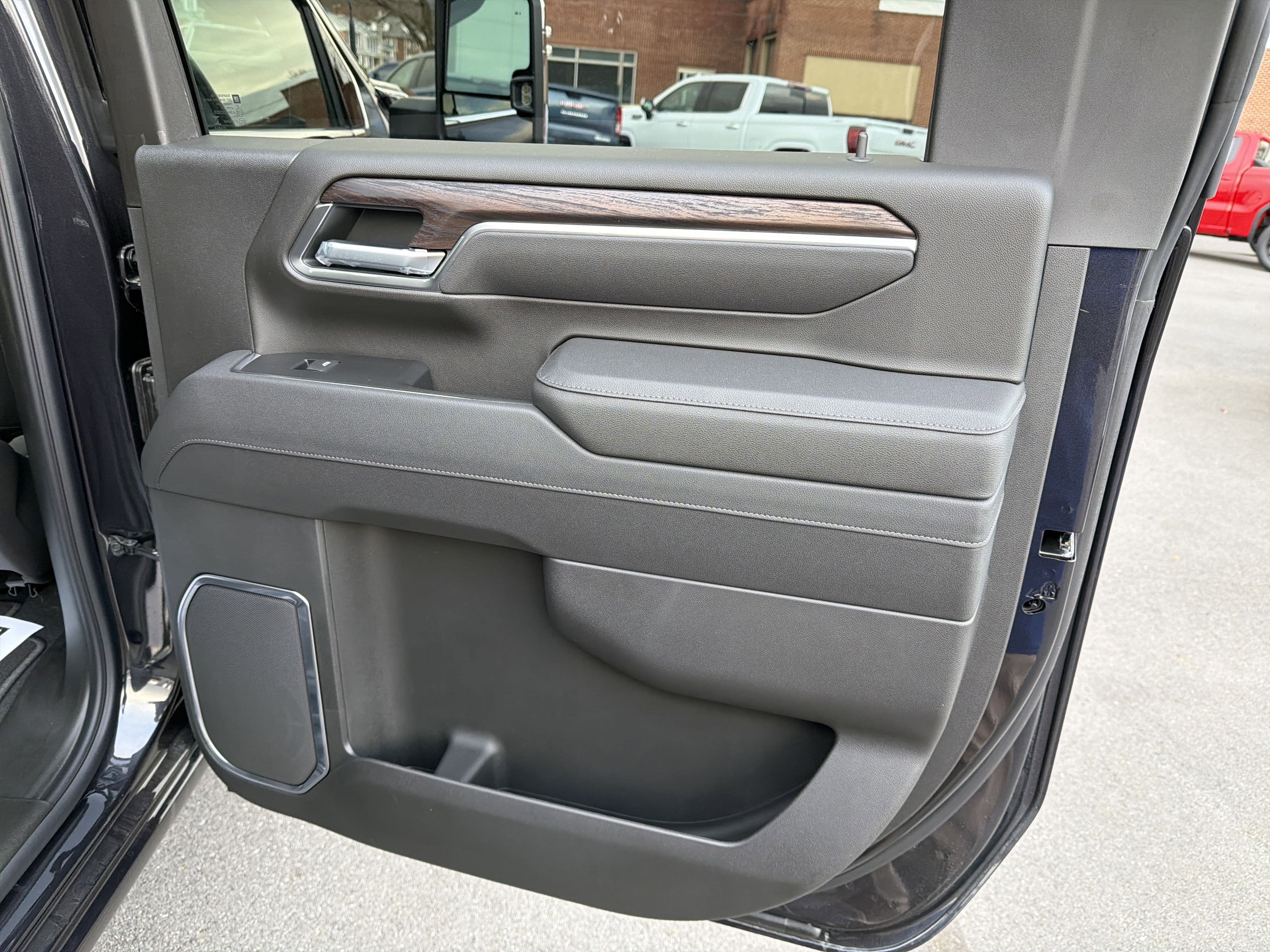 2026 GMC SIERRA 2500HD SLT