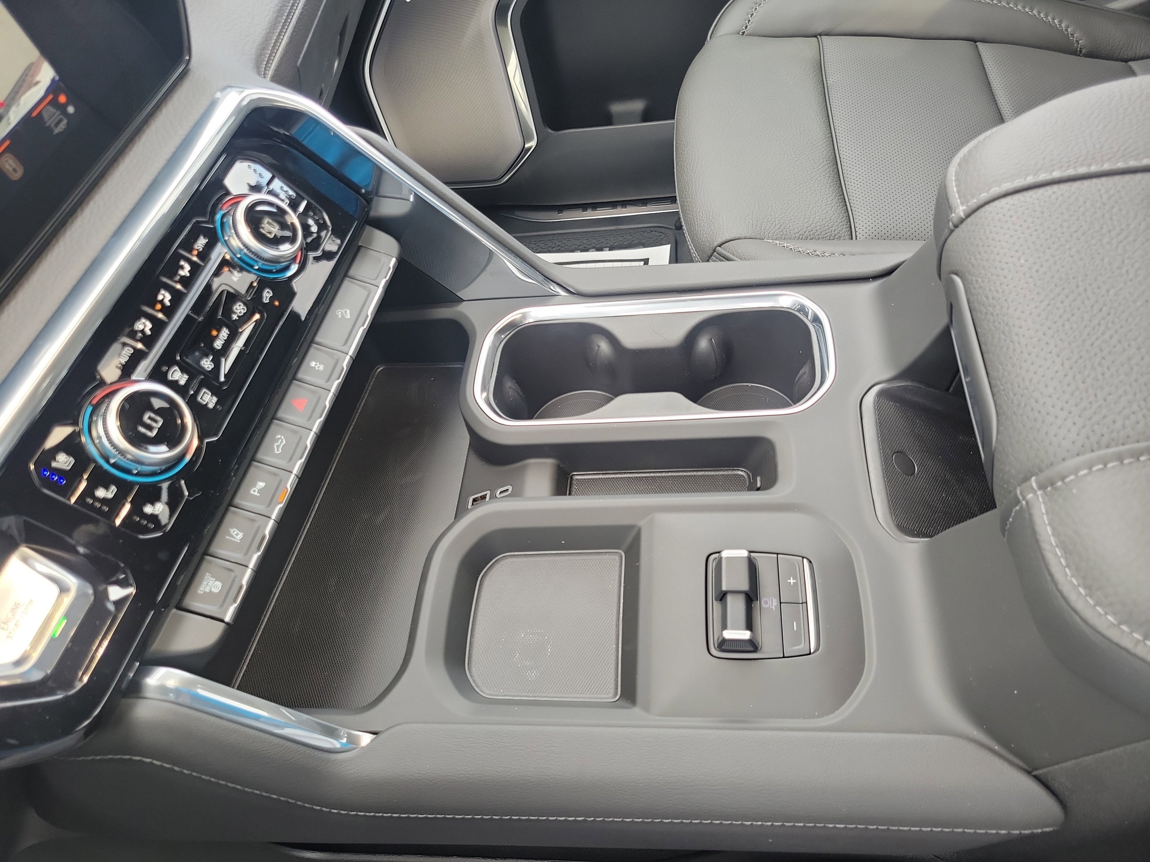 2025 GMC SIERRA 2500HD Denali