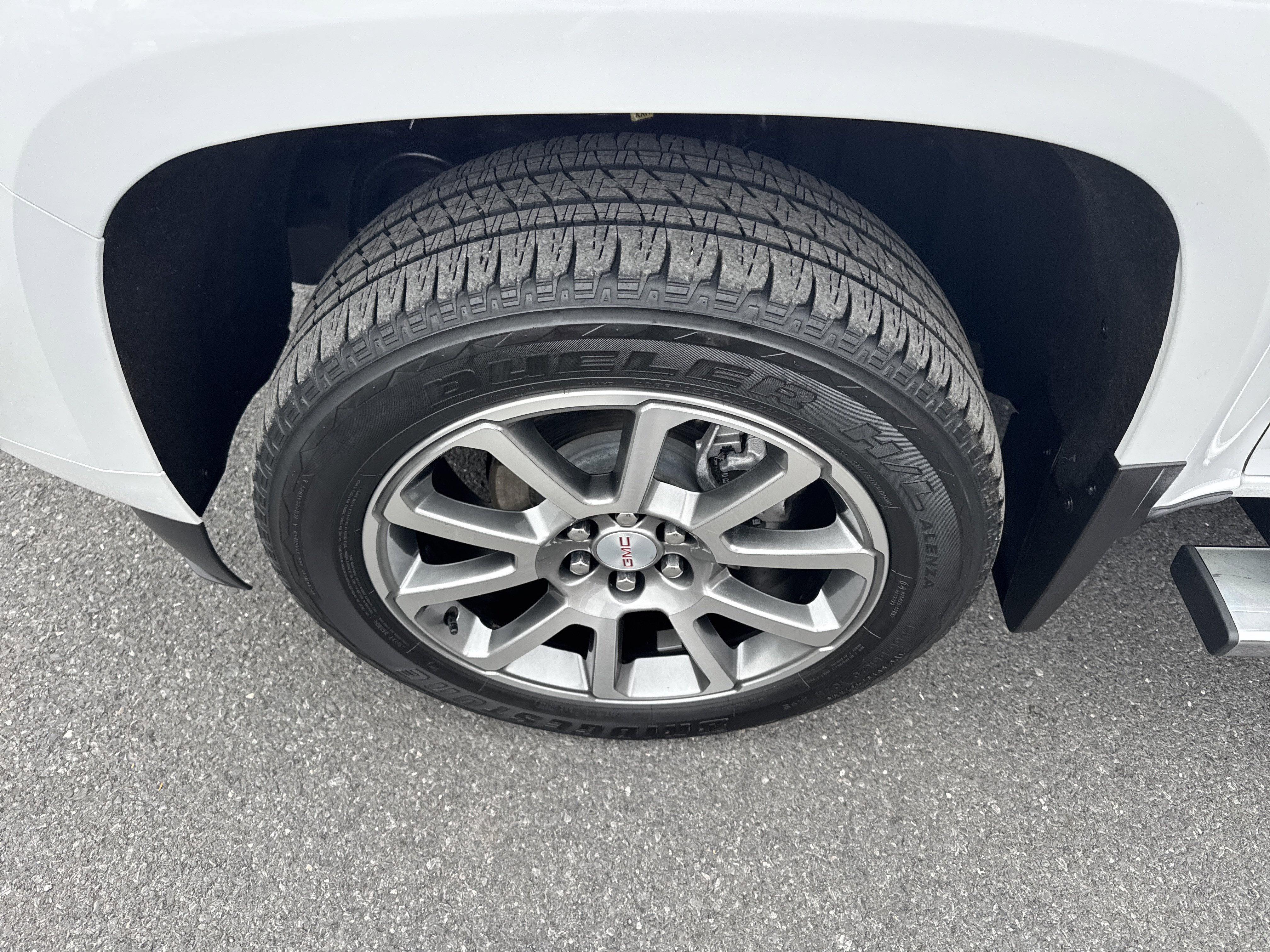 2022 GMC CANYON DENALI