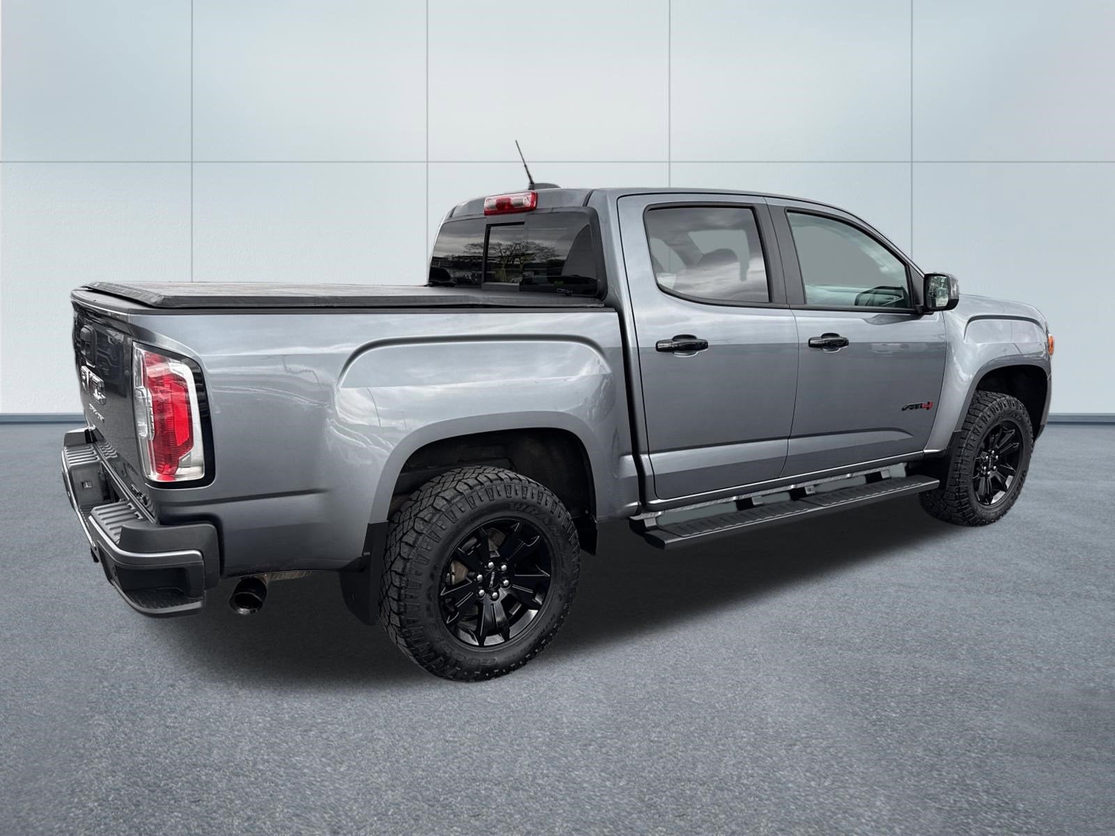 2022 GMC CANYON AT4