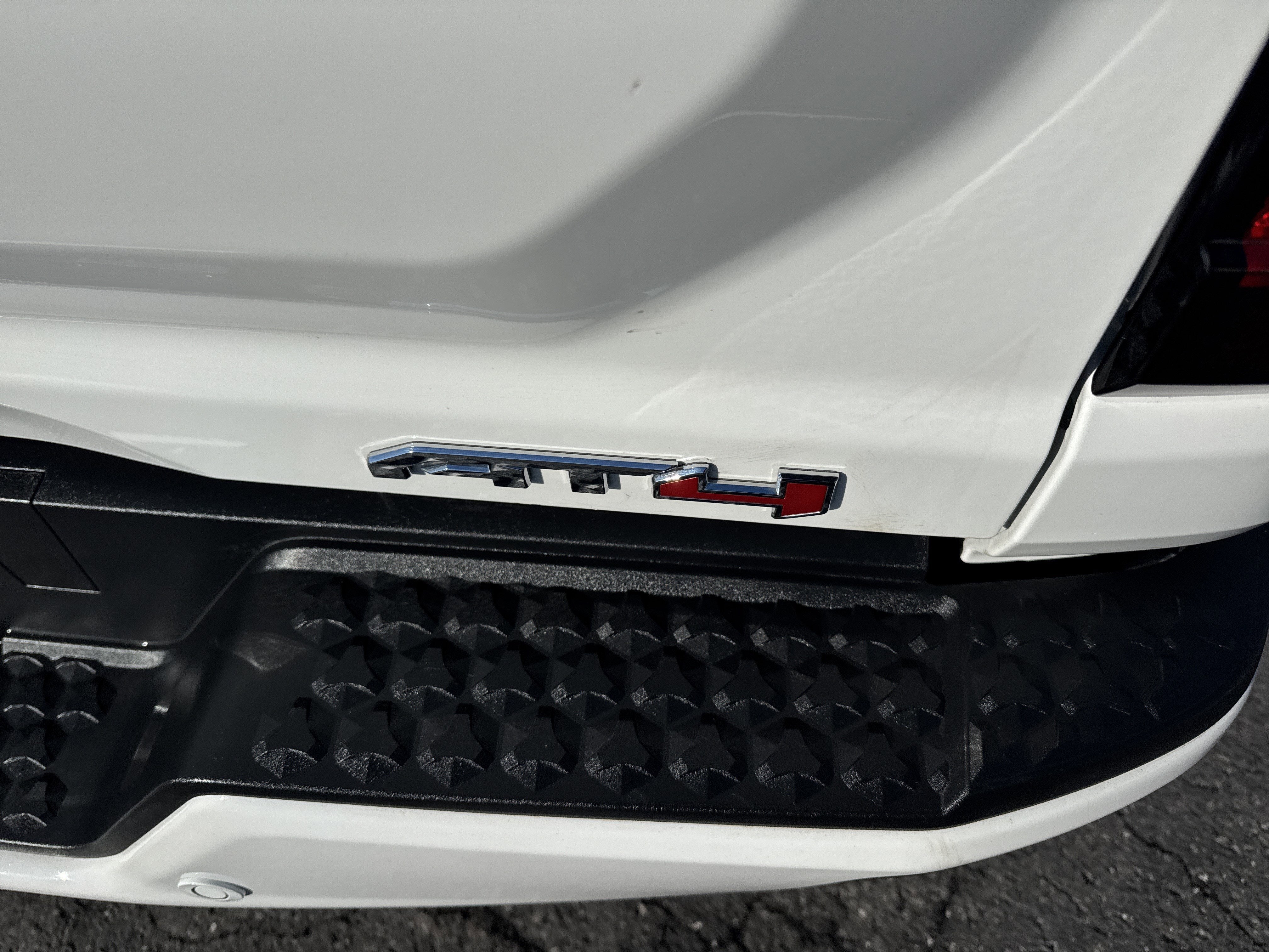 2023 GMC CANYON T4E43